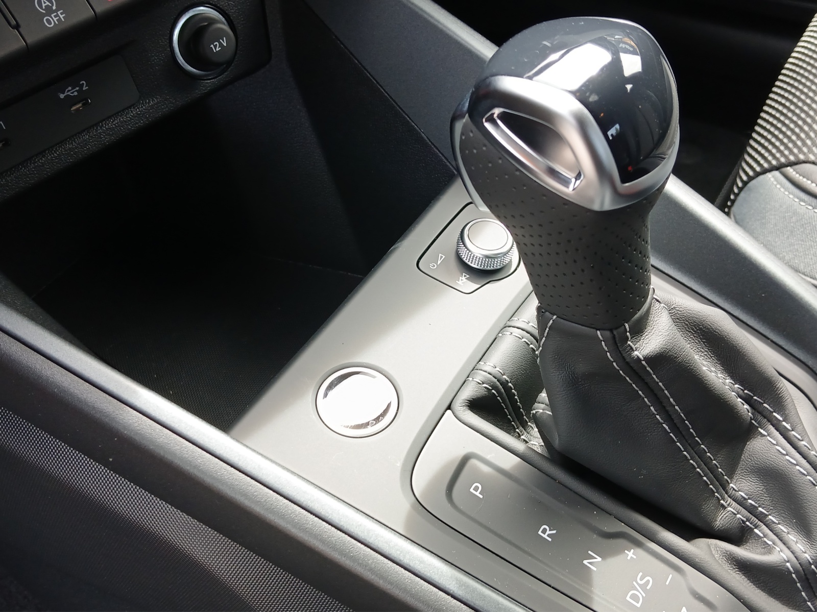 AUDI A1 Sportback 30 TFSI Attraction S-tronic-image-15