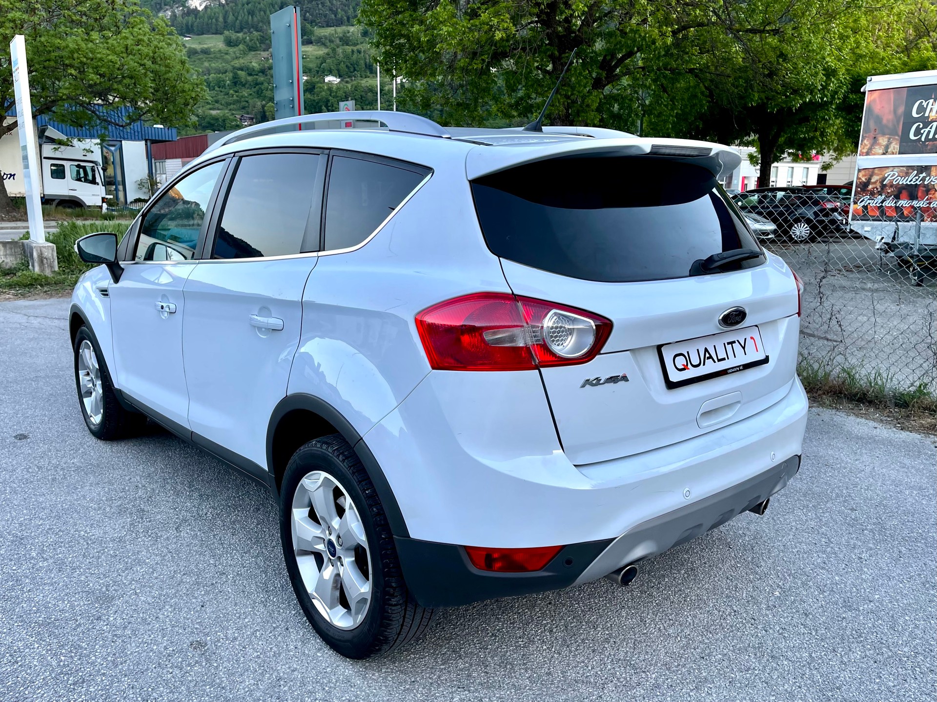 FORD Kuga 2.0 TDCi Titanium 4WD PowerShift-image-7