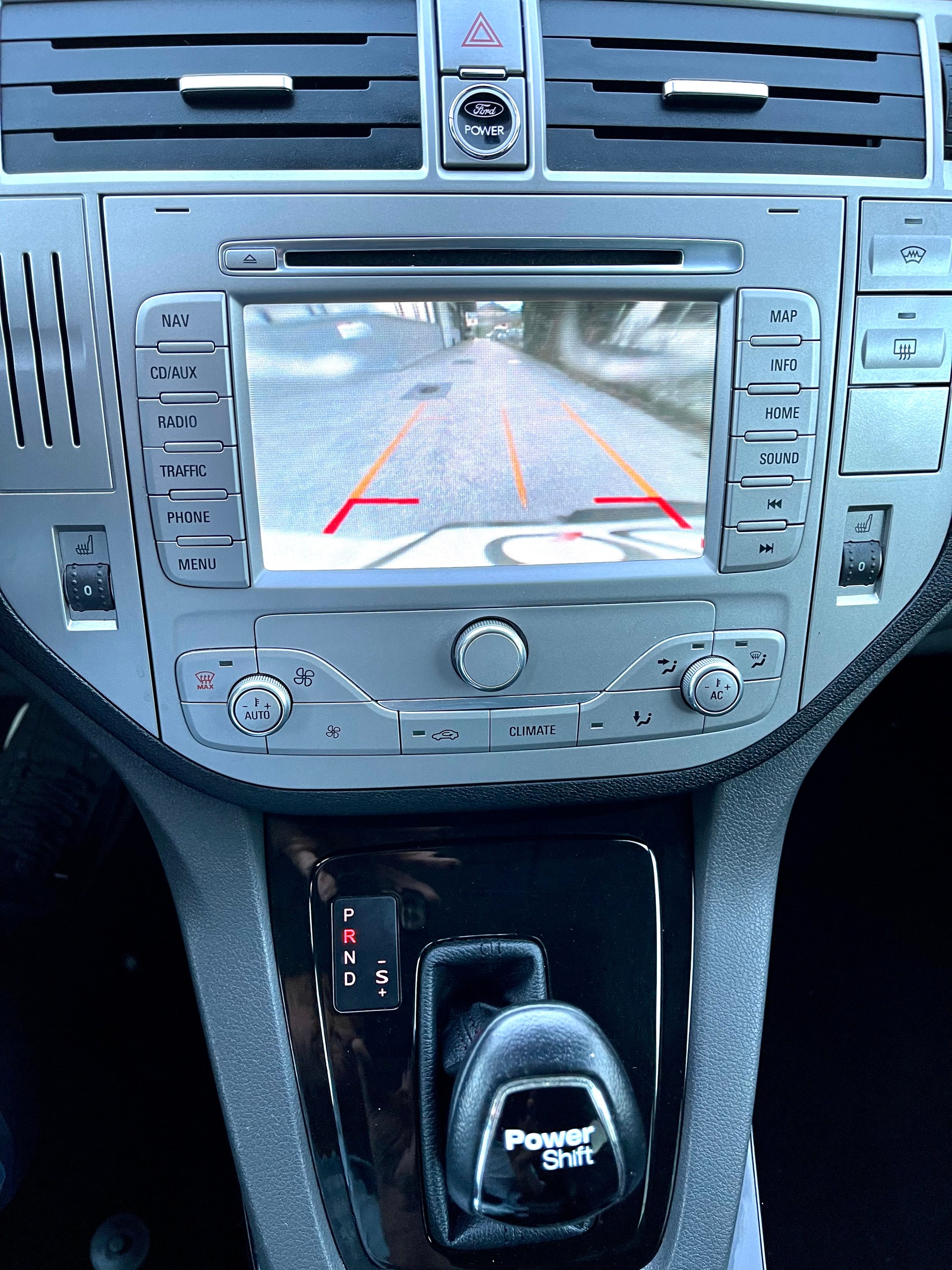 FORD Kuga 2.0 TDCi Titanium 4WD PowerShift-image-15