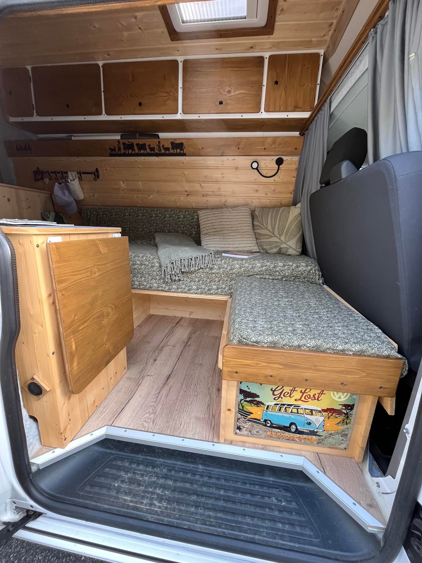 VW T6.1 2L 150CV 4Motion boîte automatique DSG aménagement camper récent, comme neuf-image-4