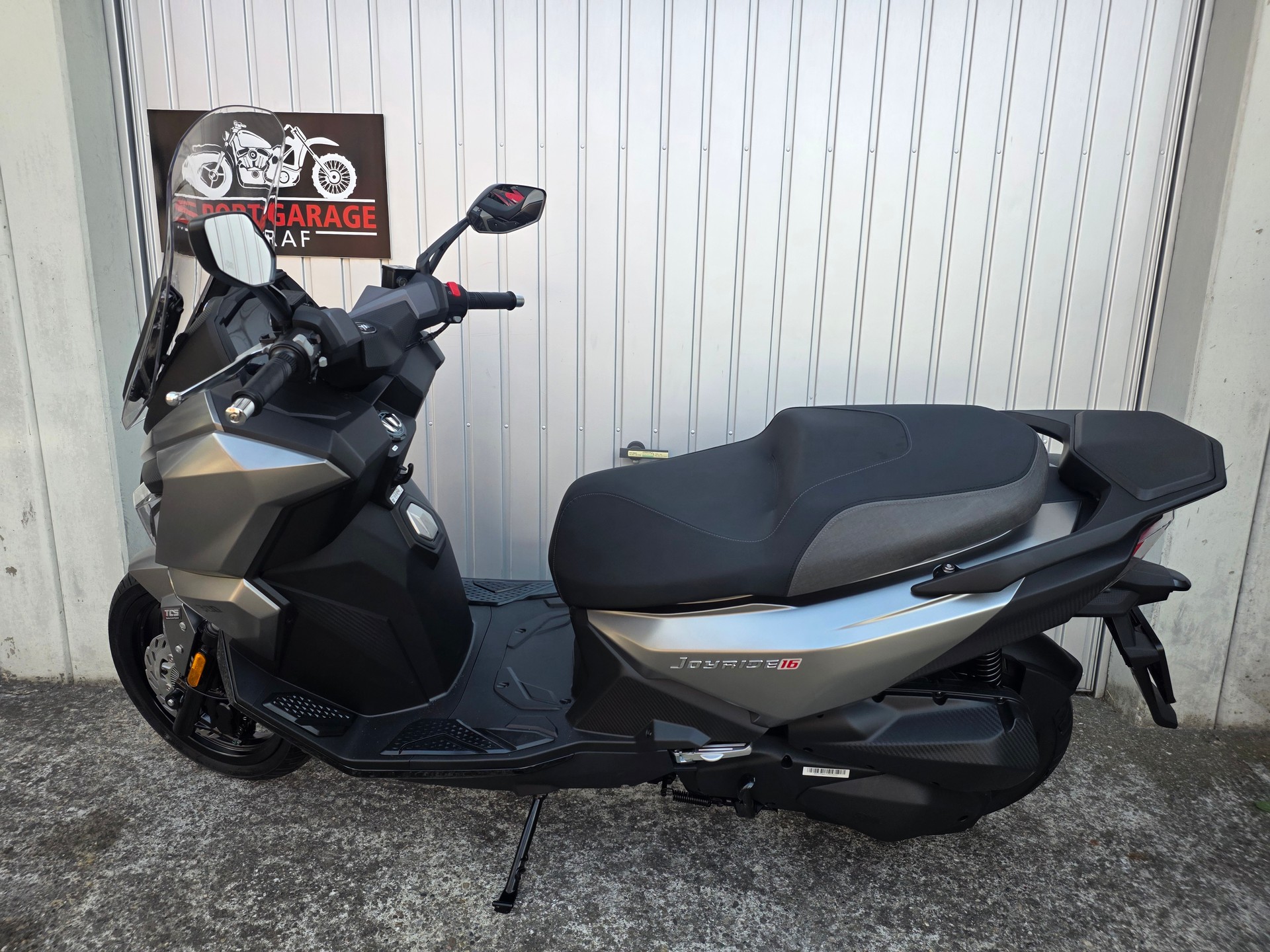 SYM Joyride 300-showroom-element-3