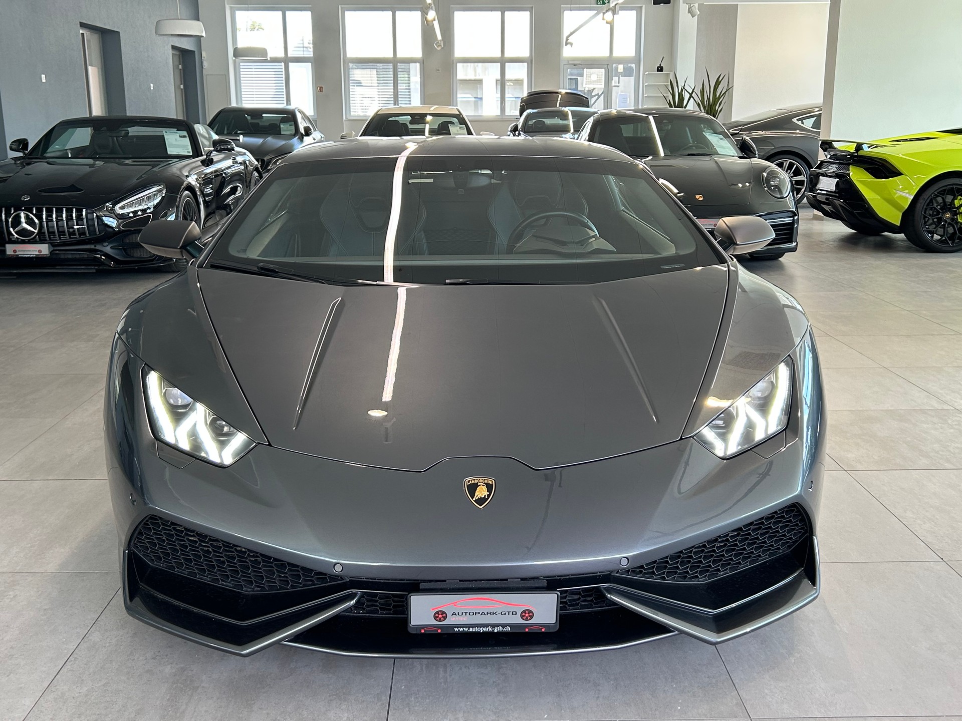 LAMBORGHINI Huracan LP610-4 Coupé DCT-showroom-element-2