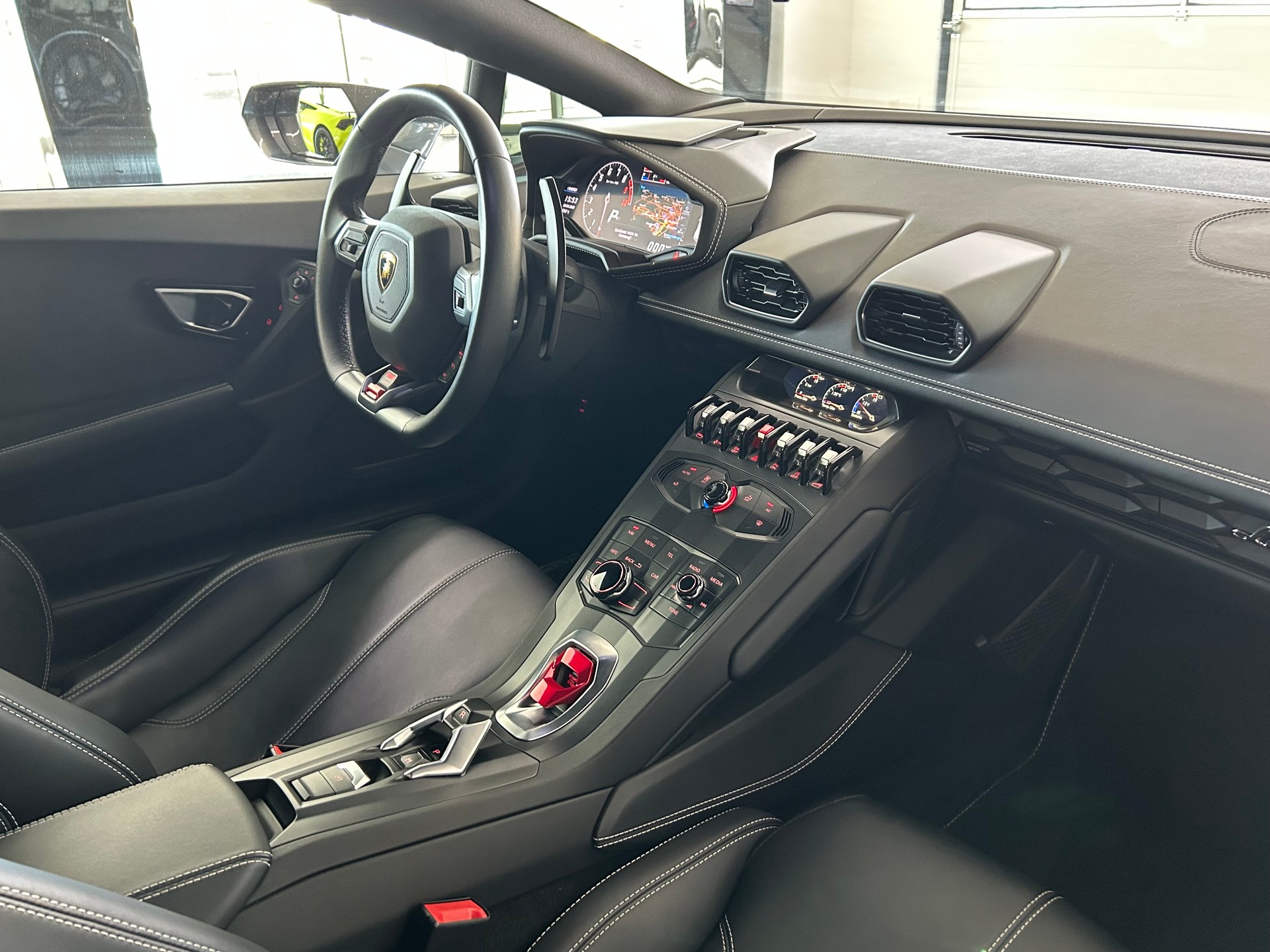 LAMBORGHINI Huracan LP610-4 Coupé DCT-image-14