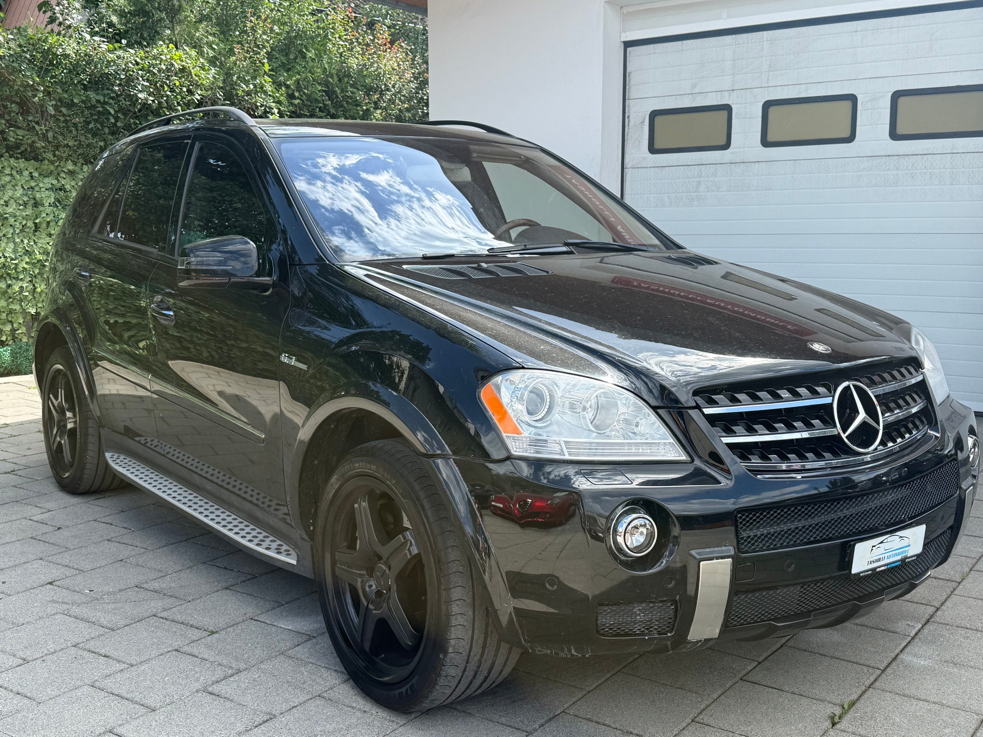 MERCEDES-BENZ ML 63 AMG-image-0