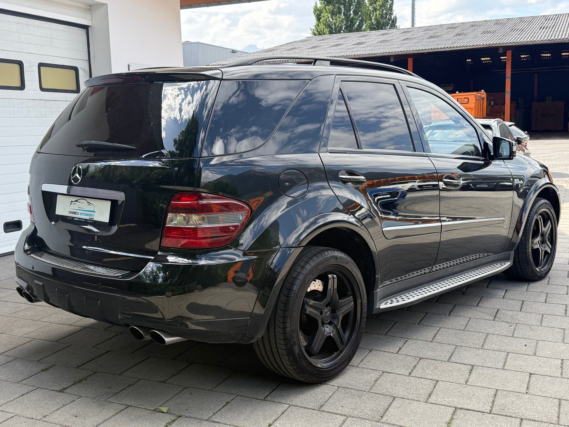 MERCEDES-BENZ ML 63 AMG-image-5
