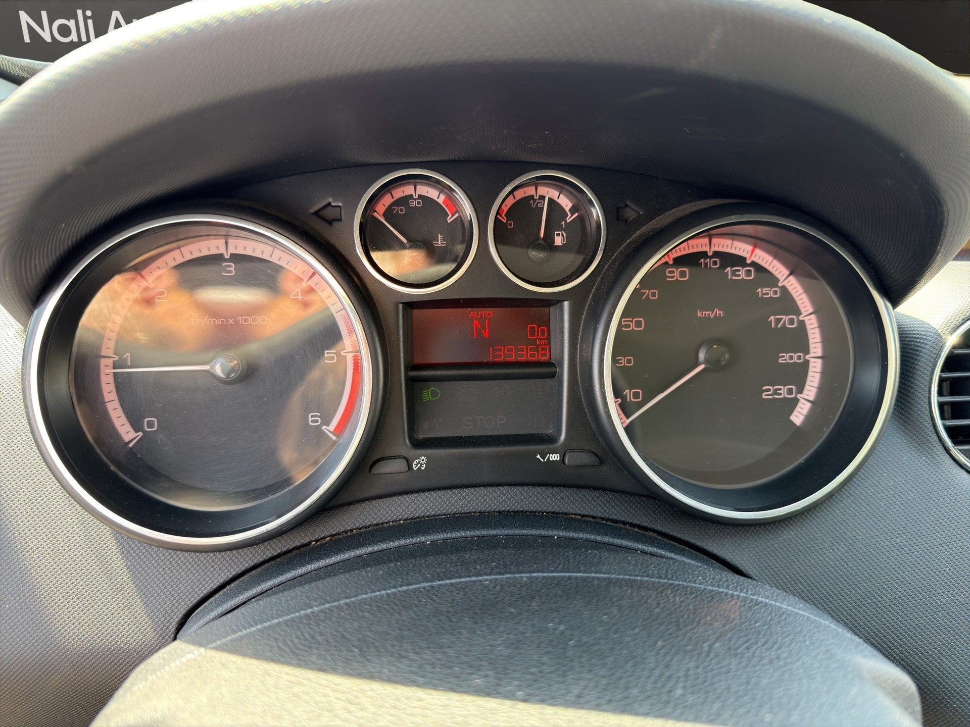 PEUGEOT 308 SW 1.6 HDI Active EGS6-image-13