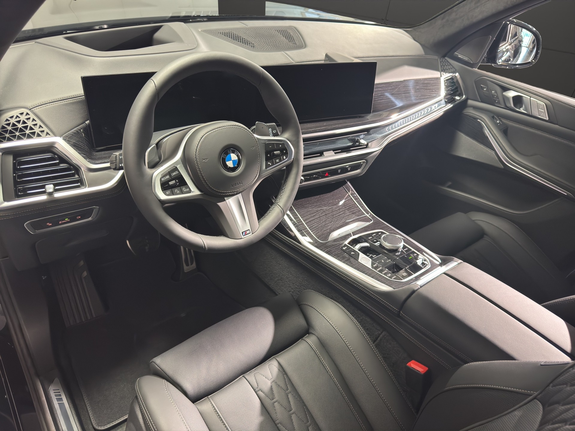 BMW X7 40d xDrive SAG-image-8