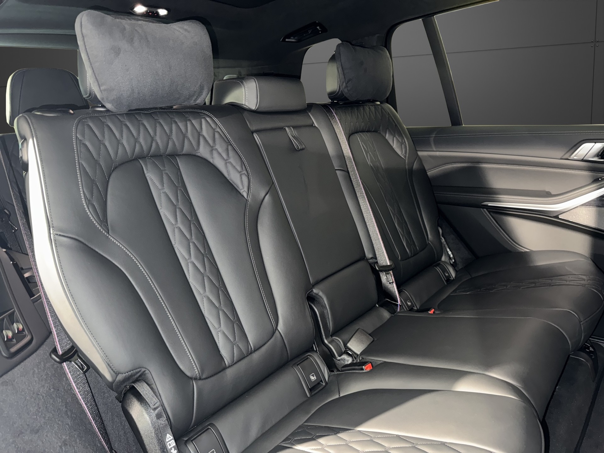 BMW X7 40d xDrive SAG-image-17