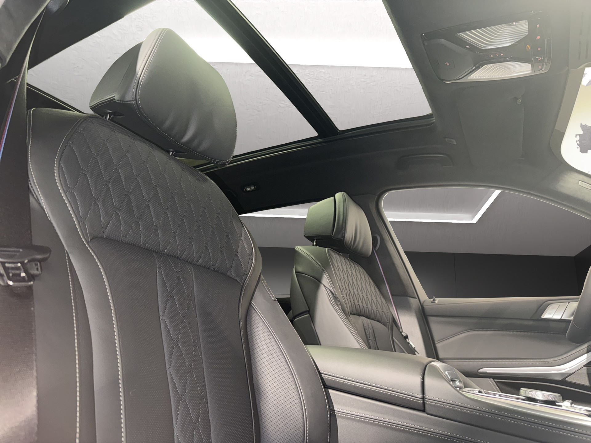 BMW X7 40d xDrive SAG-image-16