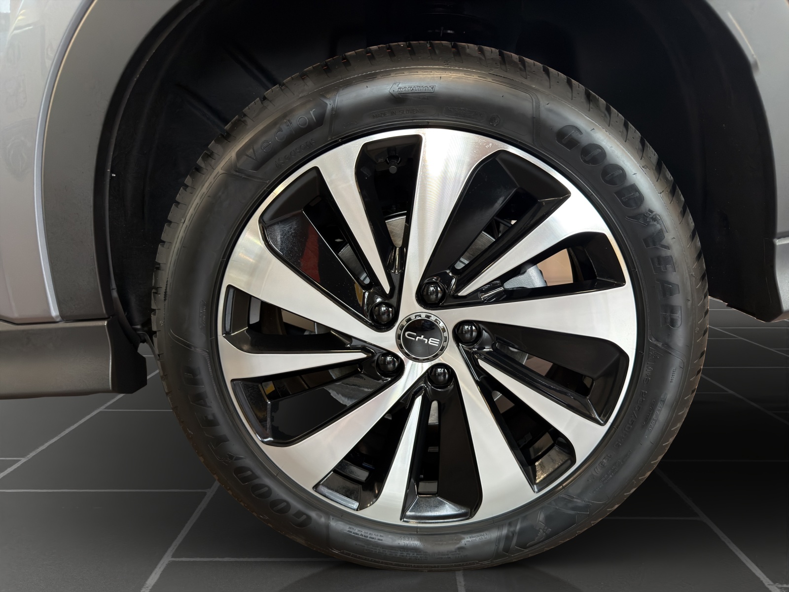 BYD Seal U DM-i Comfort-showroom-element-3