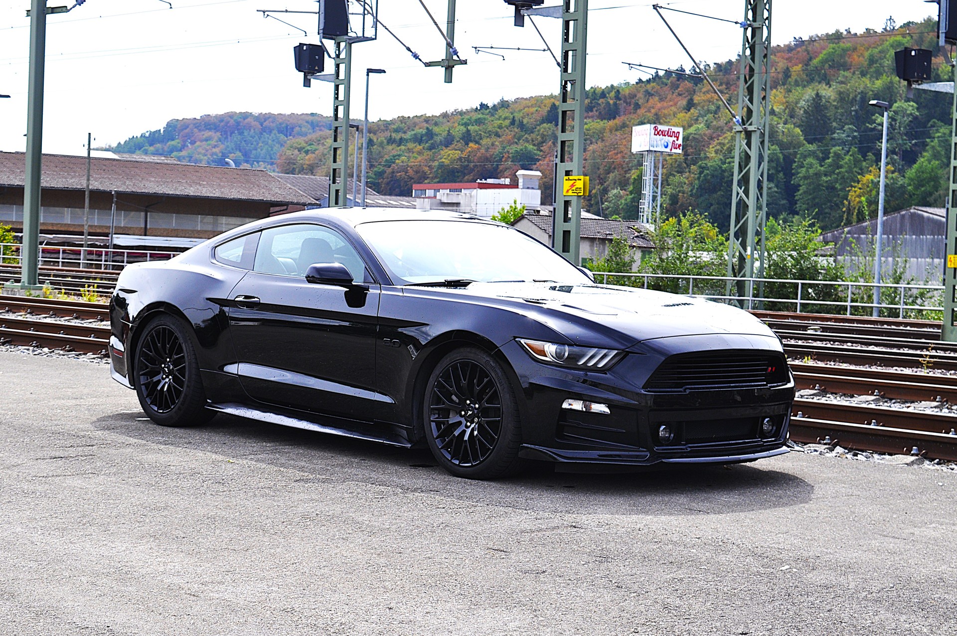 FORD Mustang Fastback 5.0 V8 GT Black Shadow Edition-image-0