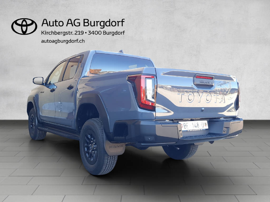 TOYOTA Hilux Double Cab.-Pick-up 2.8 D-4D MHEV 204 Advanced-image-2