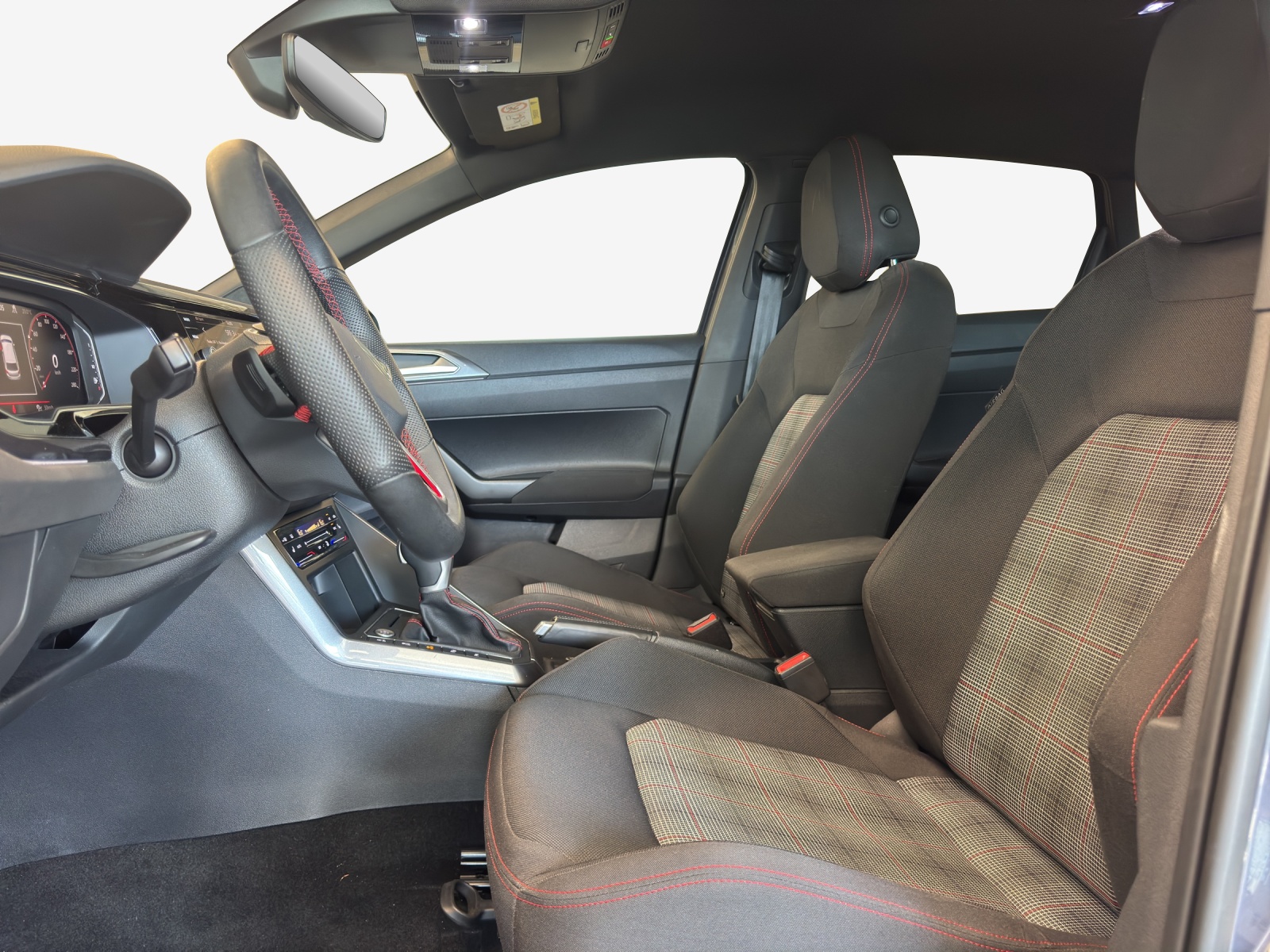 VW Polo 2.0 TSI GTI DSG-image-7
