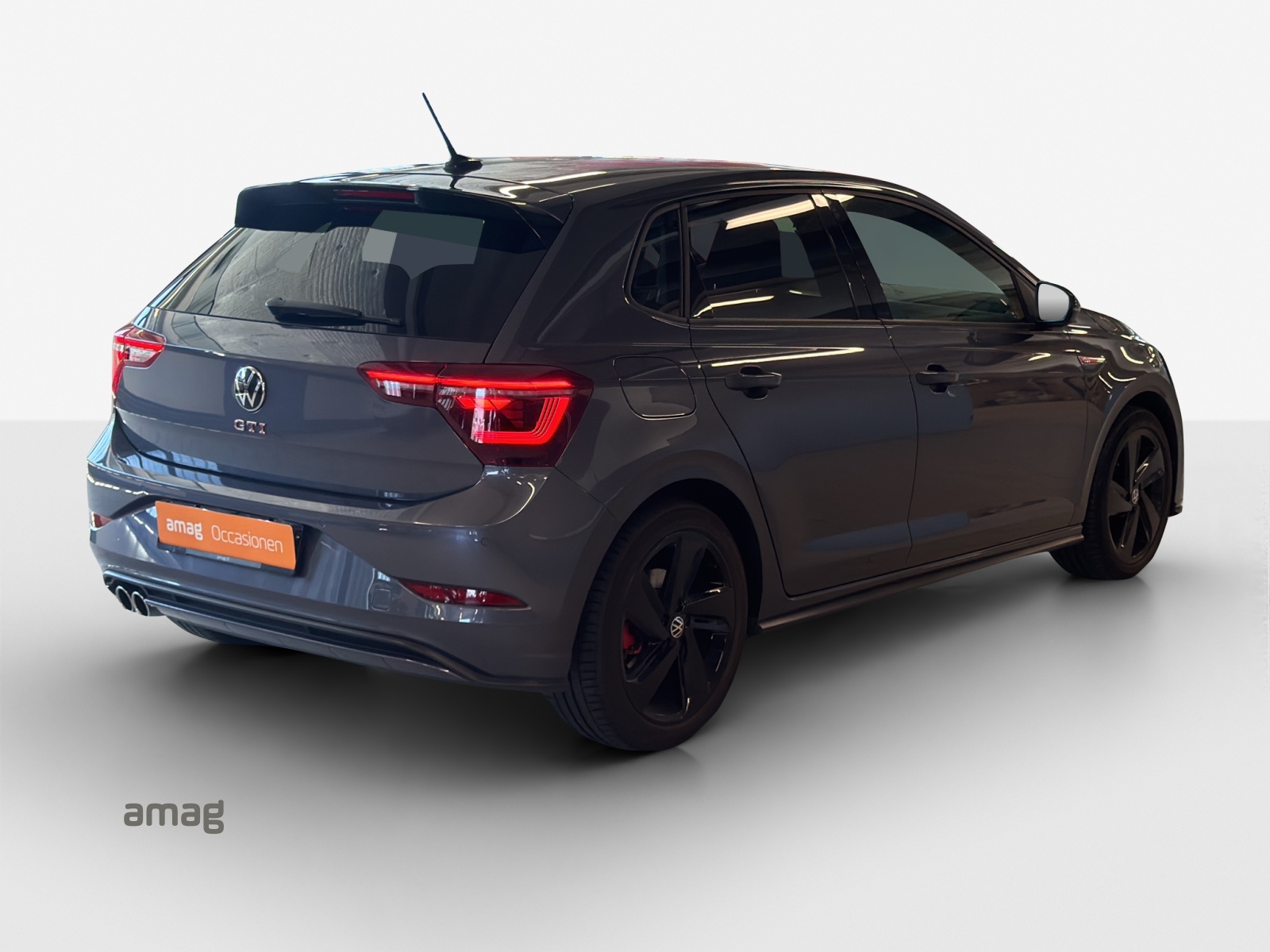 VW Polo 2.0 TSI GTI DSG-image-4