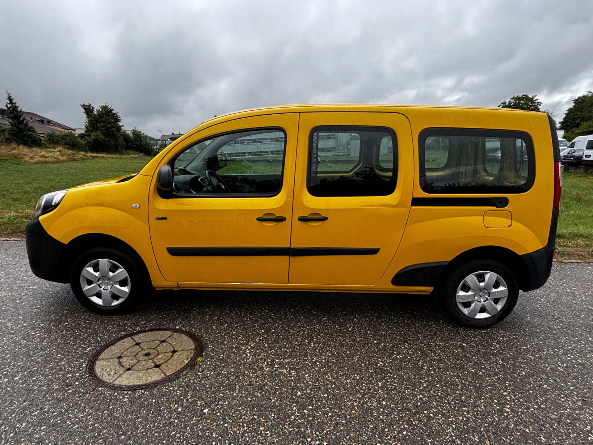 RENAULT Kangoo Maxi Z.E. 33 R60 Business 2 Pl.-image-2