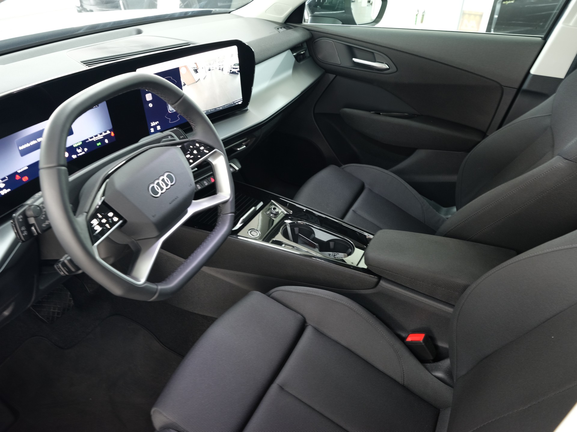 AUDI Q3 SUV TFSI quattro 150 kW S tronic *Werksgarantie* *1.Hand* *Neuwagen*-image-19