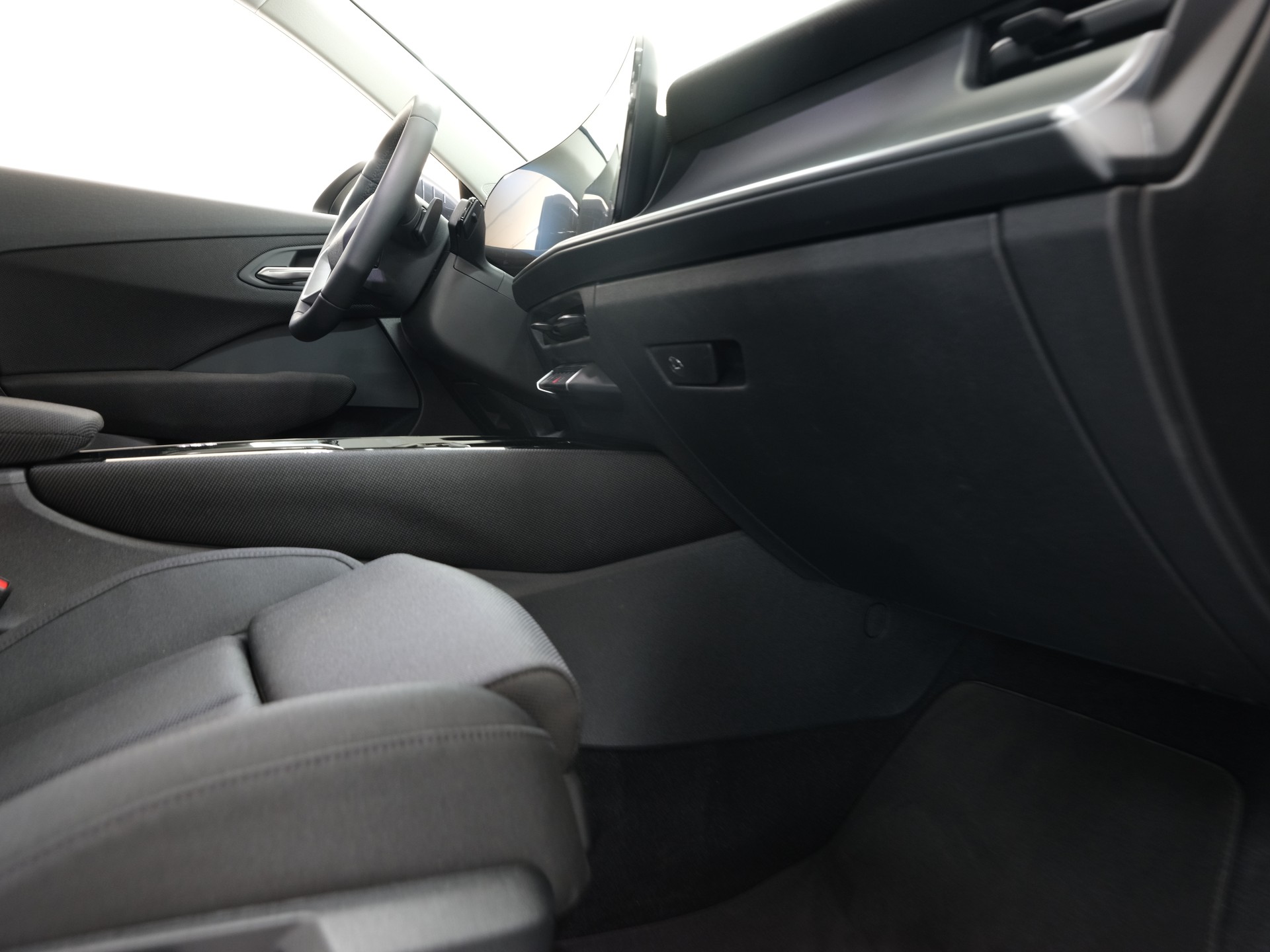 AUDI Q3 SUV TFSI quattro 150 kW S tronic *Werksgarantie* *1.Hand* *Neuwagen*-image-30