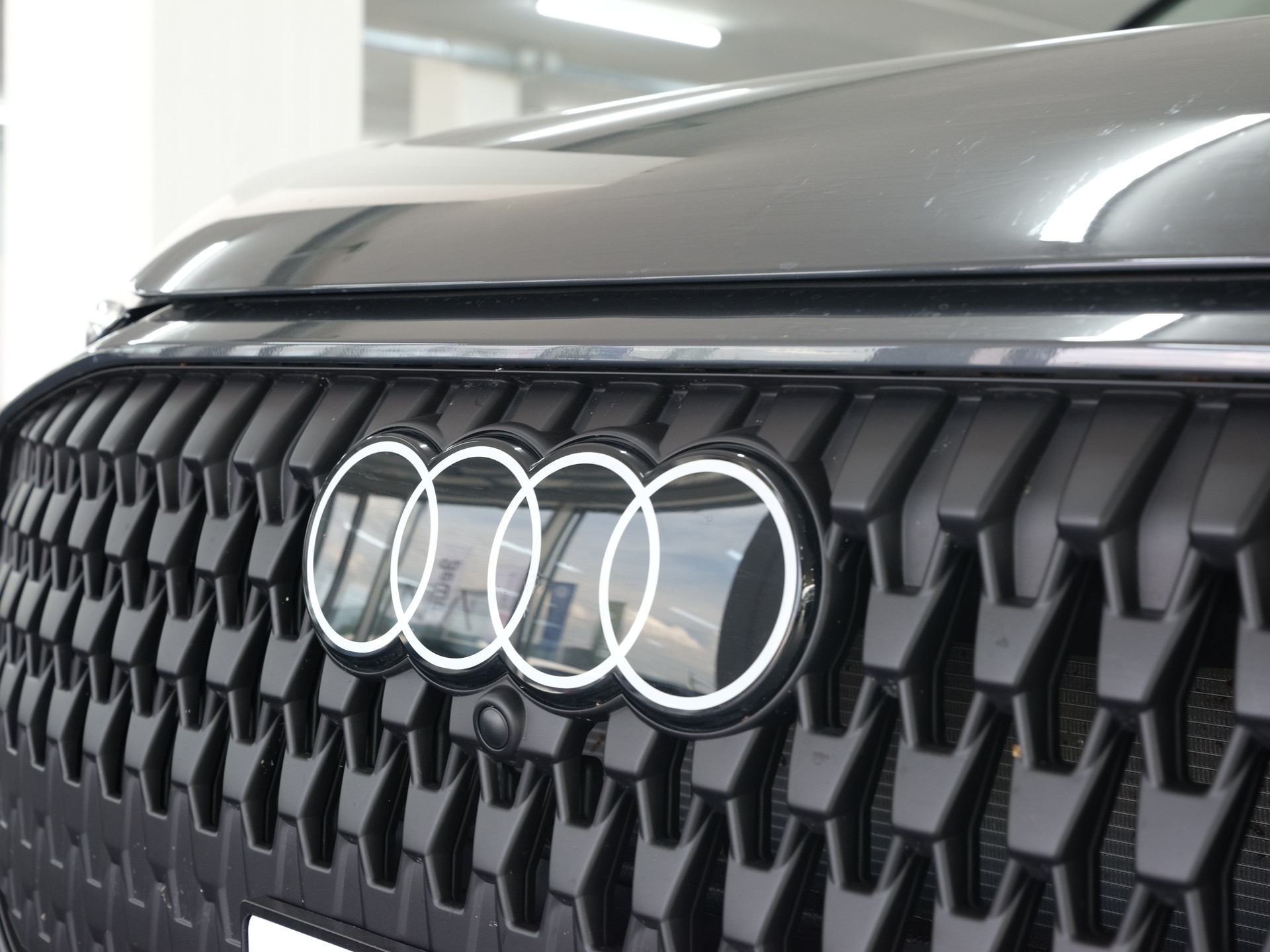 AUDI Q3 SUV TFSI quattro 150 kW S tronic *Werksgarantie* *1.Hand* *Neuwagen*-image-10