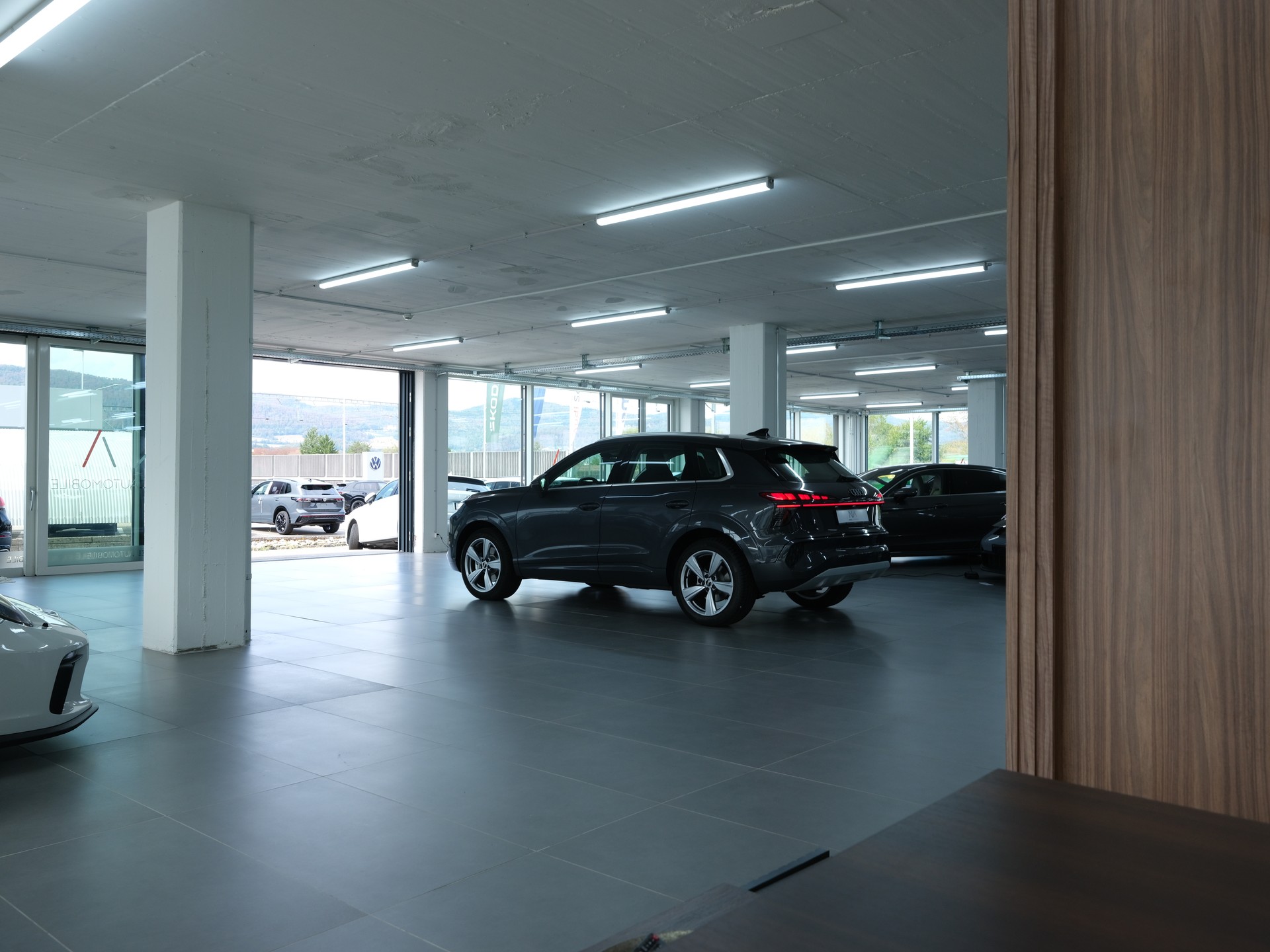 AUDI Q3 SUV TFSI quattro 150 kW S tronic *Werksgarantie* *1.Hand* *Neuwagen*-image-16