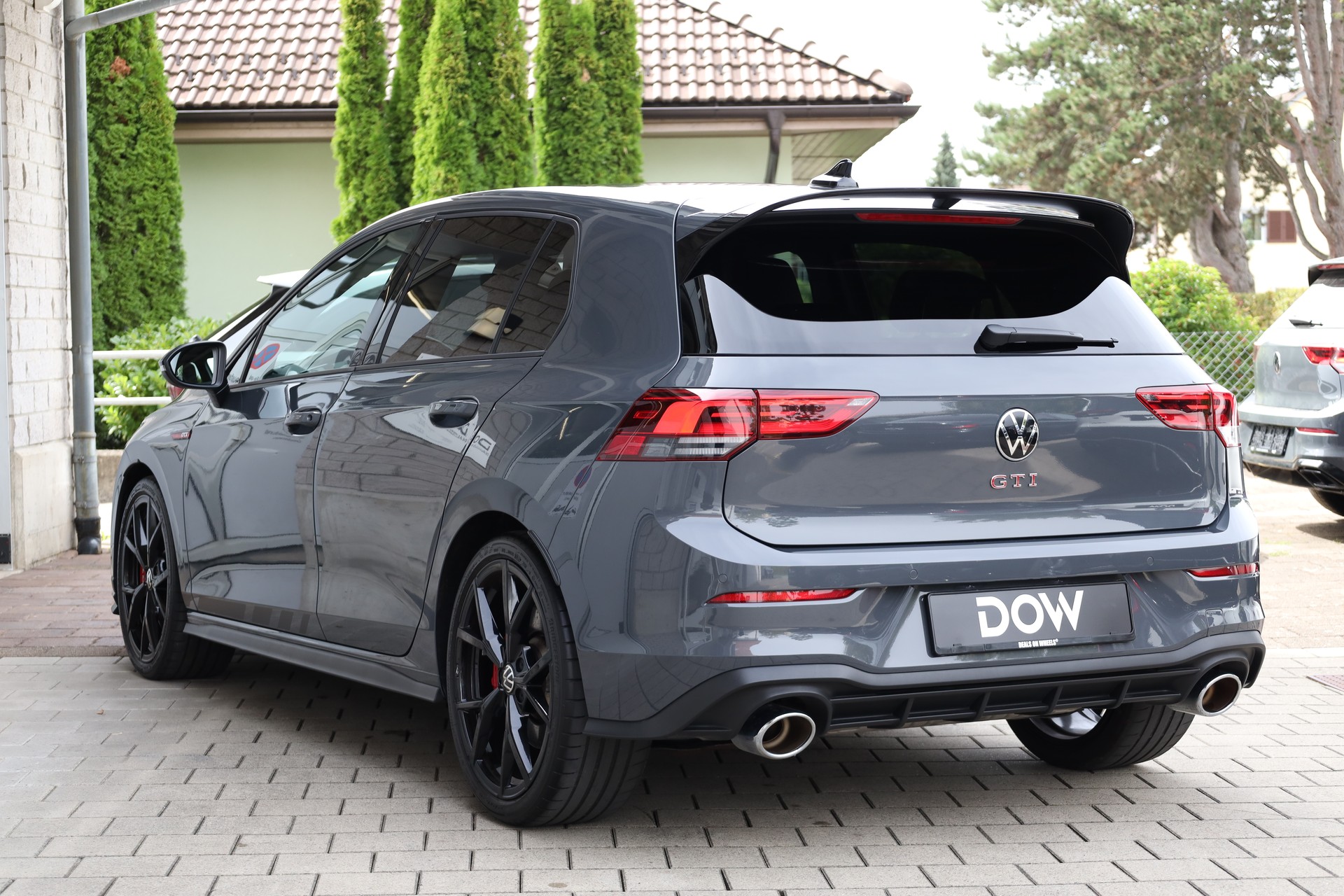 VW Golf 2.0 TSI GTI Clubsport DSG-image-3