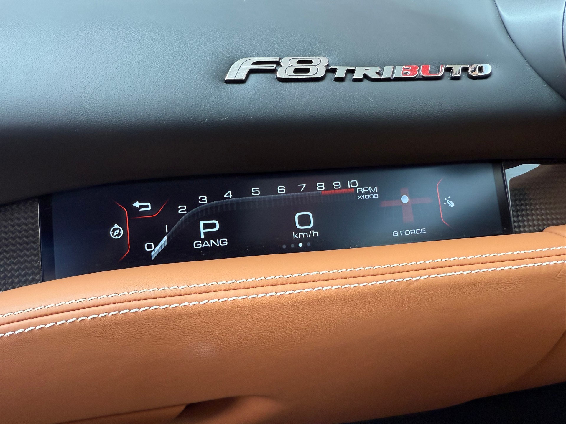 FERRARI F8 Tributo-image-10