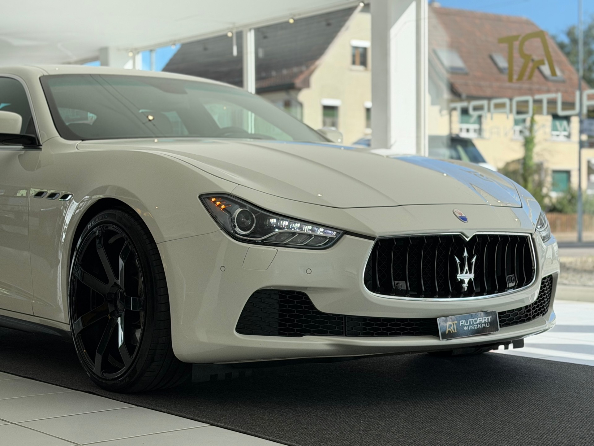 MASERATI Ghibli Sport D 3.0 V6 Automatica **Frisch ab MFK**-image-3