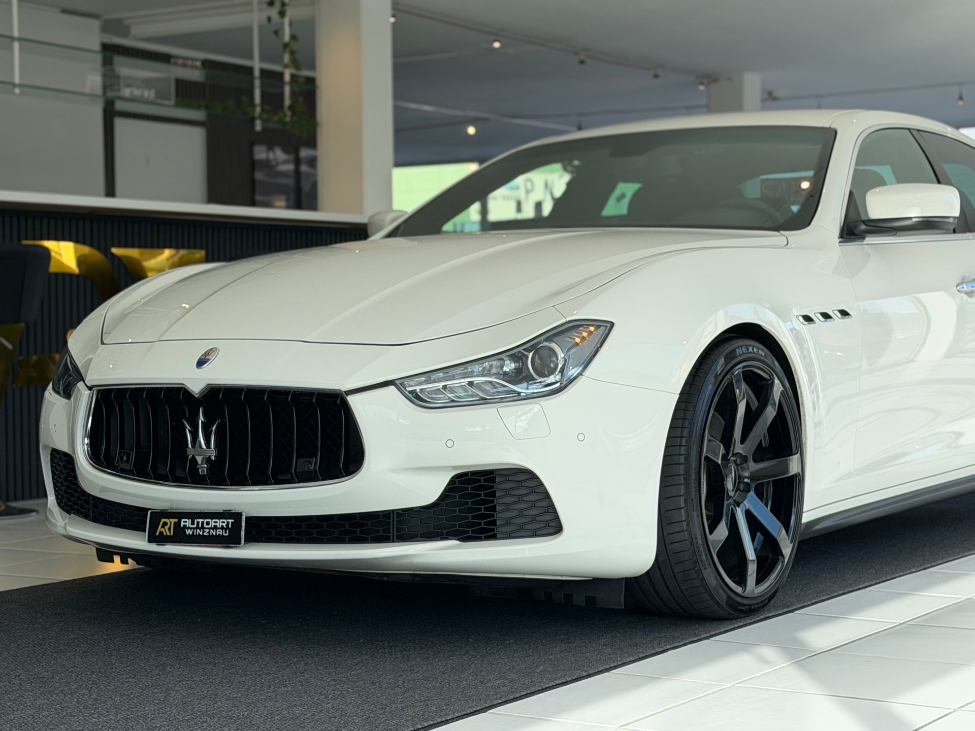 MASERATI Ghibli Sport D 3.0 V6 Automatica **Frisch ab MFK**-image-1