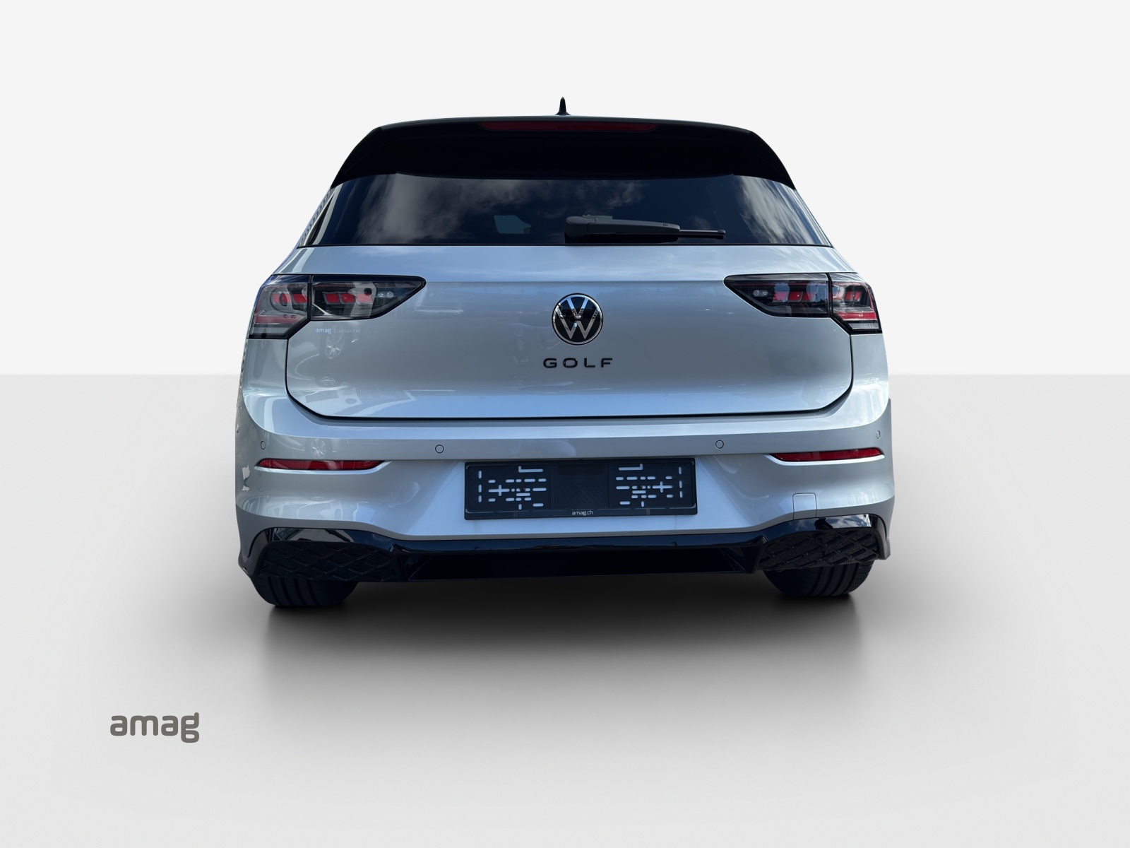 VW Golf 1.5 e TSI mHEV R-Line DSG-showroom-element-3