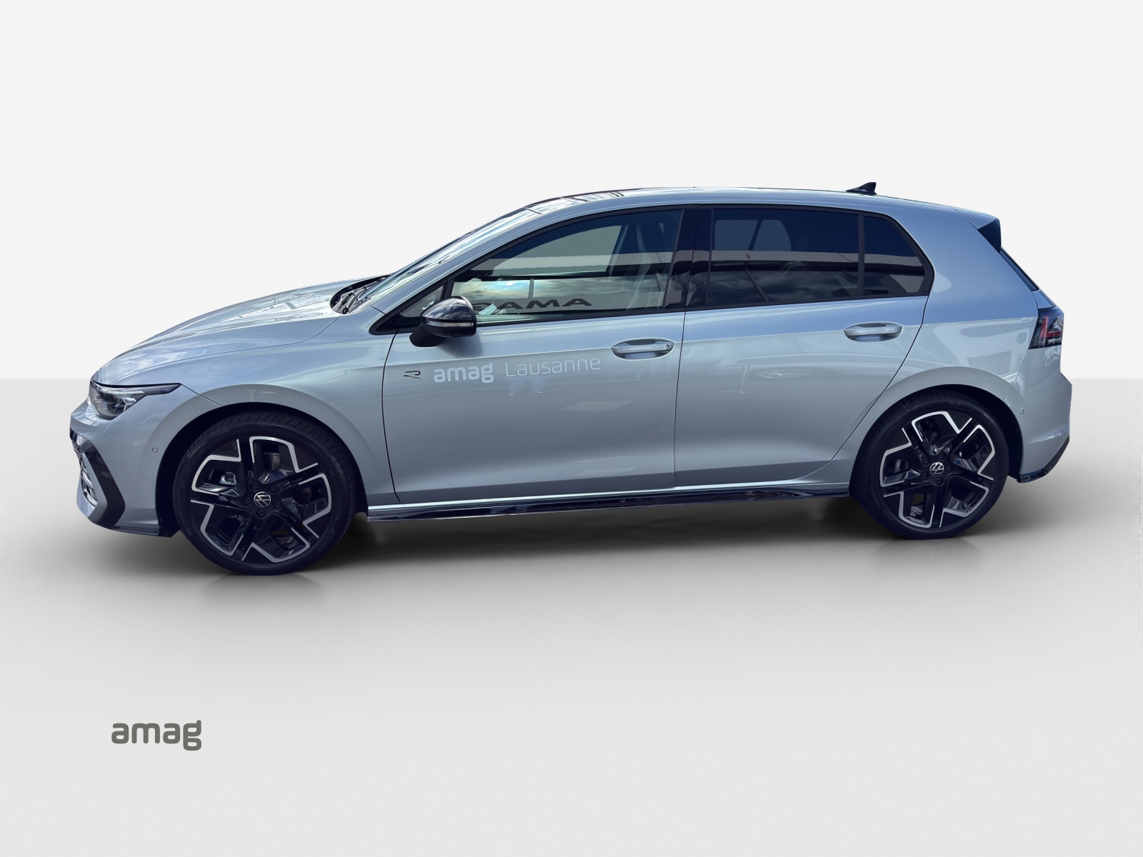 VW Golf 1.5 e TSI mHEV R-Line DSG-showroom-element-1