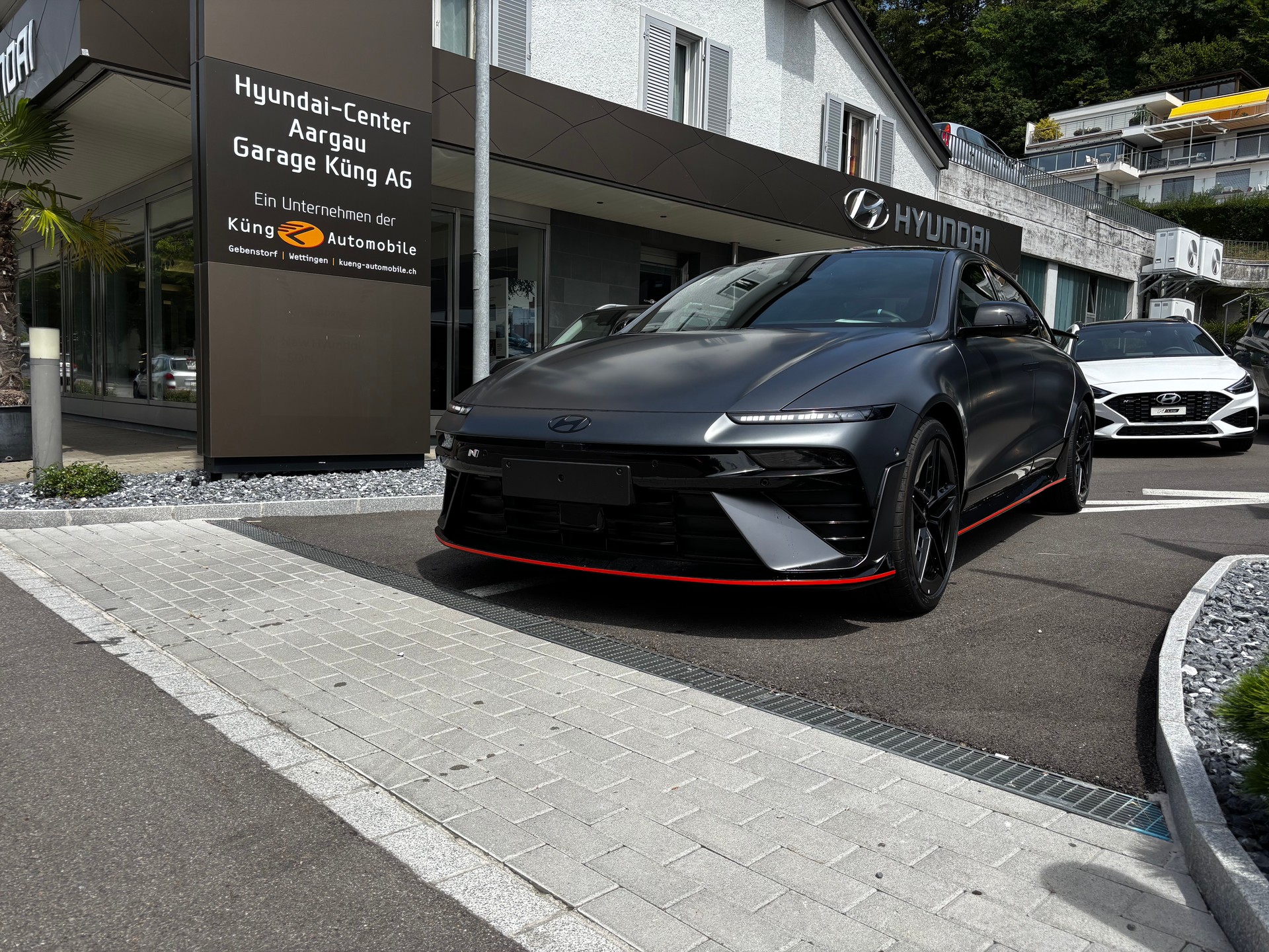 HYUNDAI Ioniq 6 84kWh N 4WD-showroom-element-1