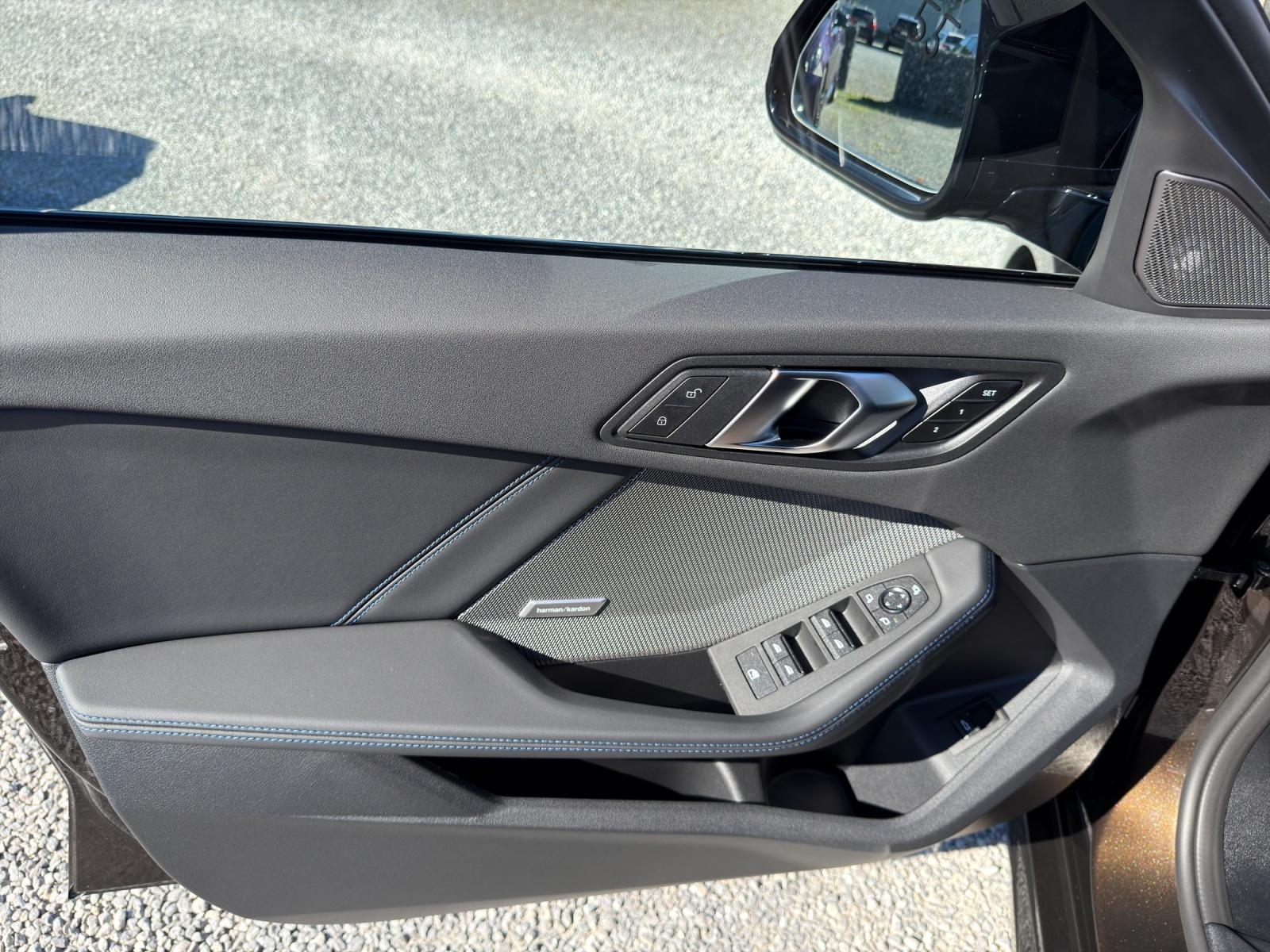 BMW M135i xDrive-image-24