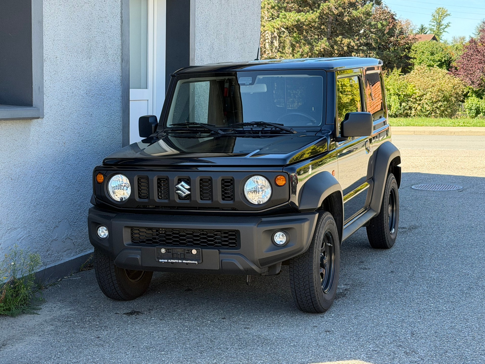 SUZUKI Jimny 1.5 Compact+ 4x4-image-1