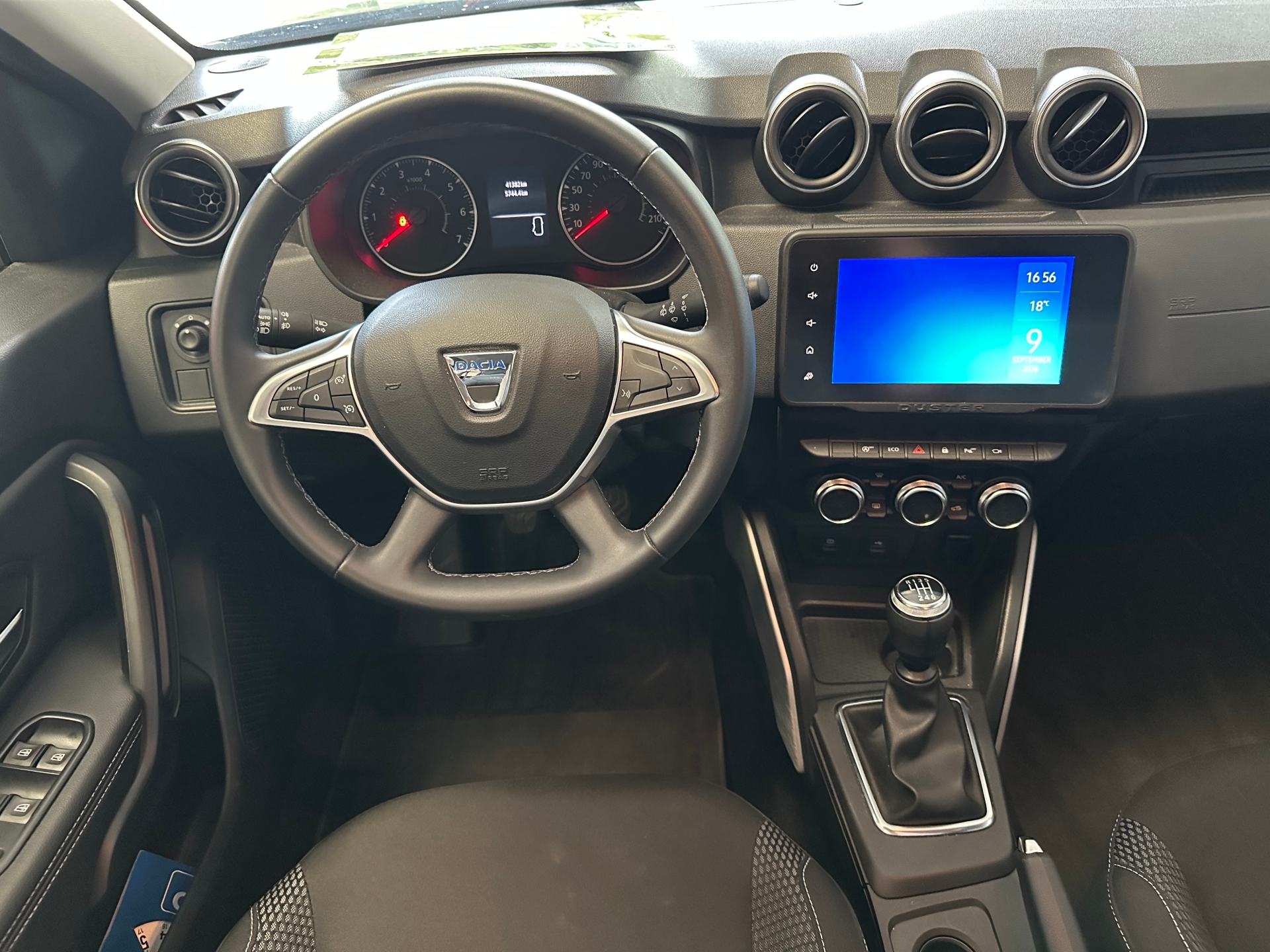DACIA Duster 1.3 TCe Prestige-image-8