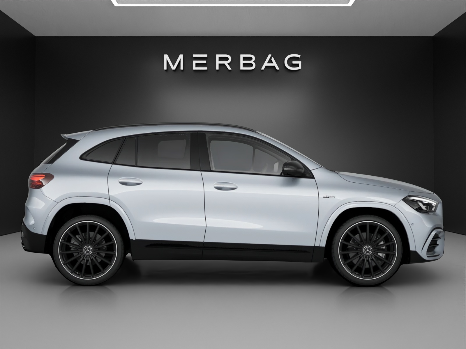 MERCEDES-BENZ GLA AMG 35 4Matic 8G-DCT-image-1