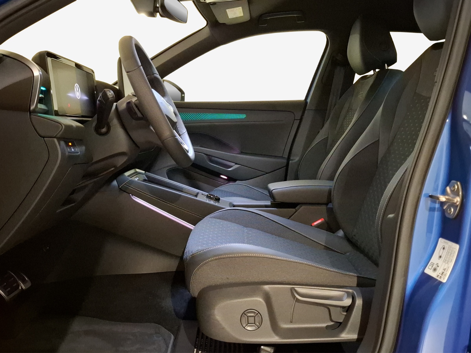 VW T-Roc 1.5 eTSI mHEV R-Line DSG-image-7