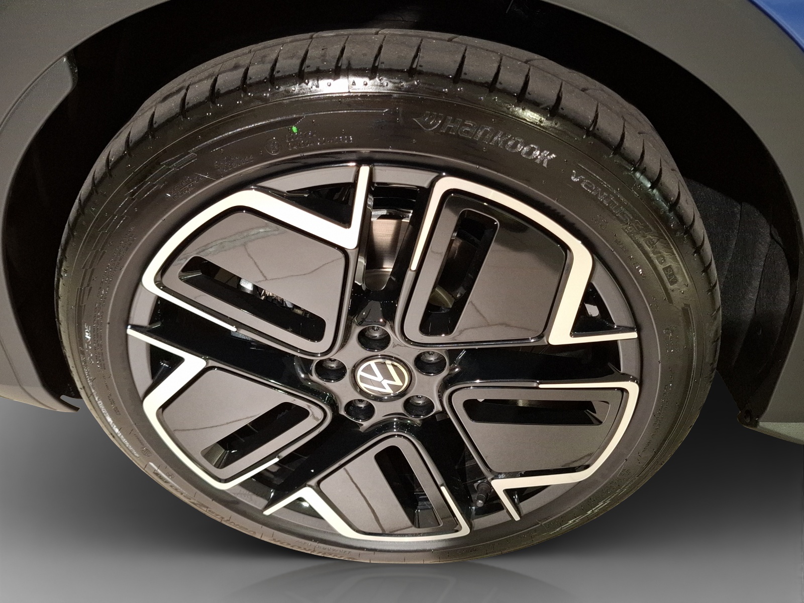 VW T-Roc 1.5 eTSI mHEV R-Line DSG-image-13