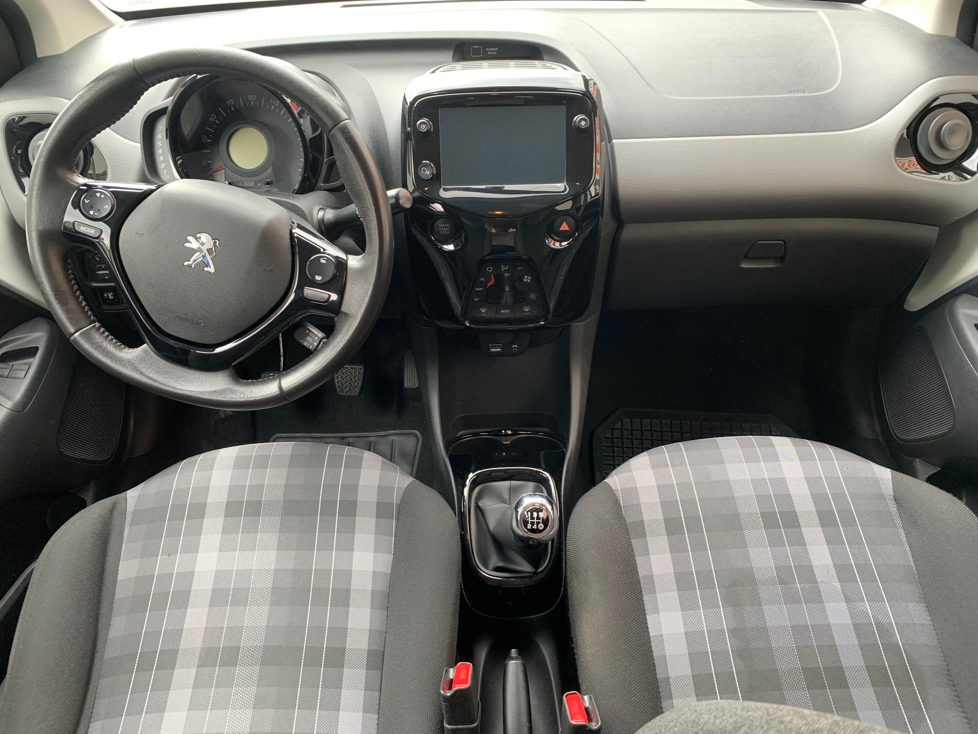 PEUGEOT 108 e-1.0 VTi Stop&Start Active Top-image-4