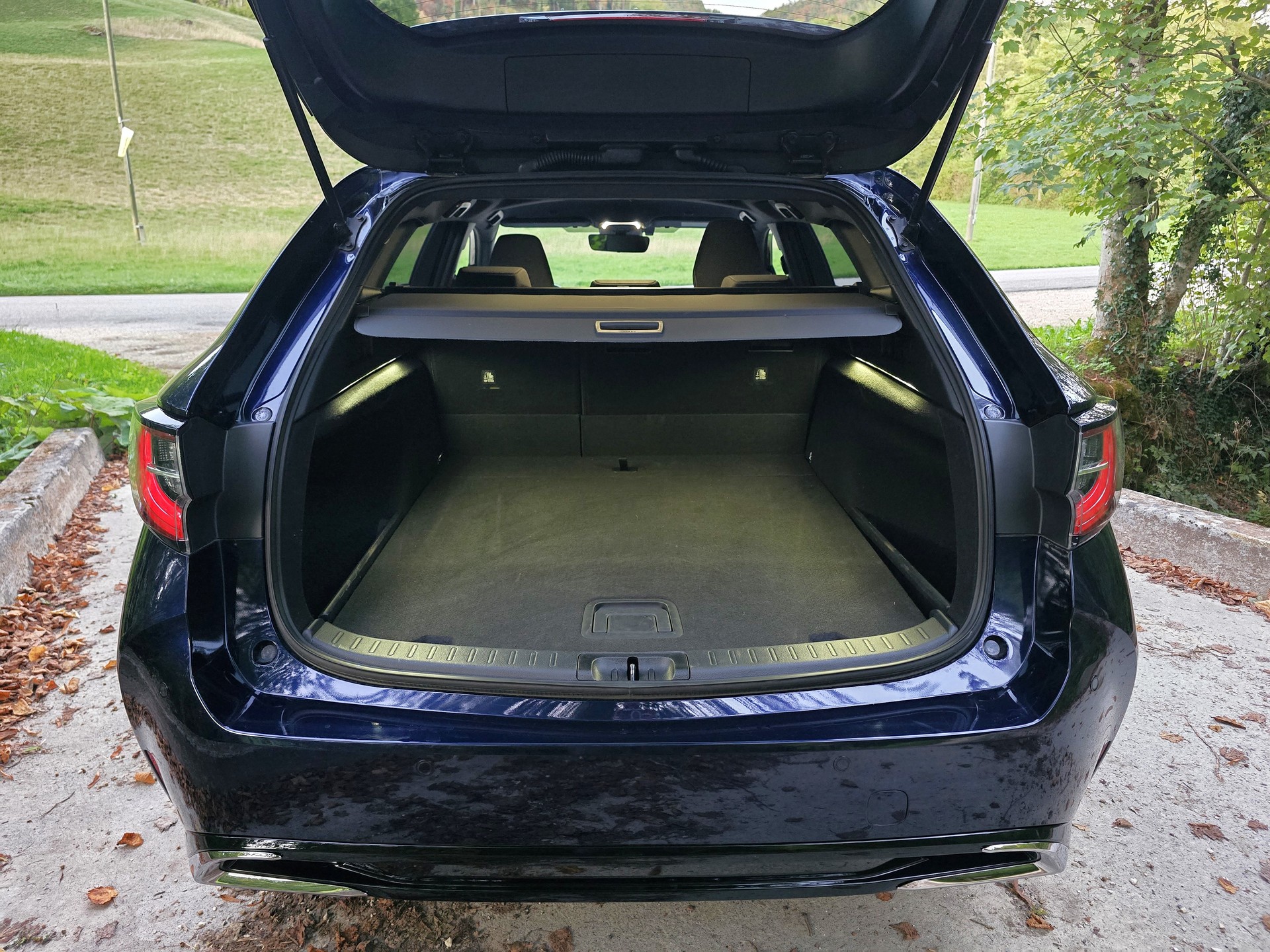 SUZUKI Swace 1.8 Hybrid Compact Top E-CVT-image-13