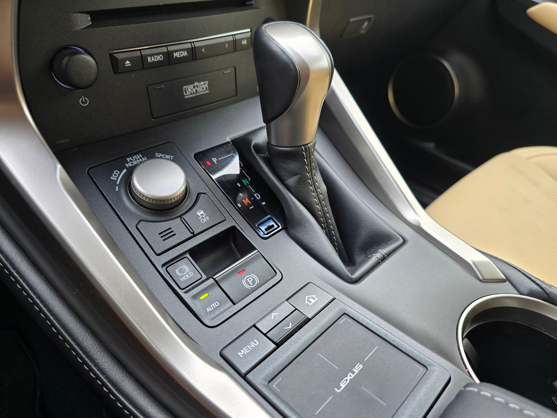 LEXUS NX 200t Luxury Line AWD Automatic AHK-image-14