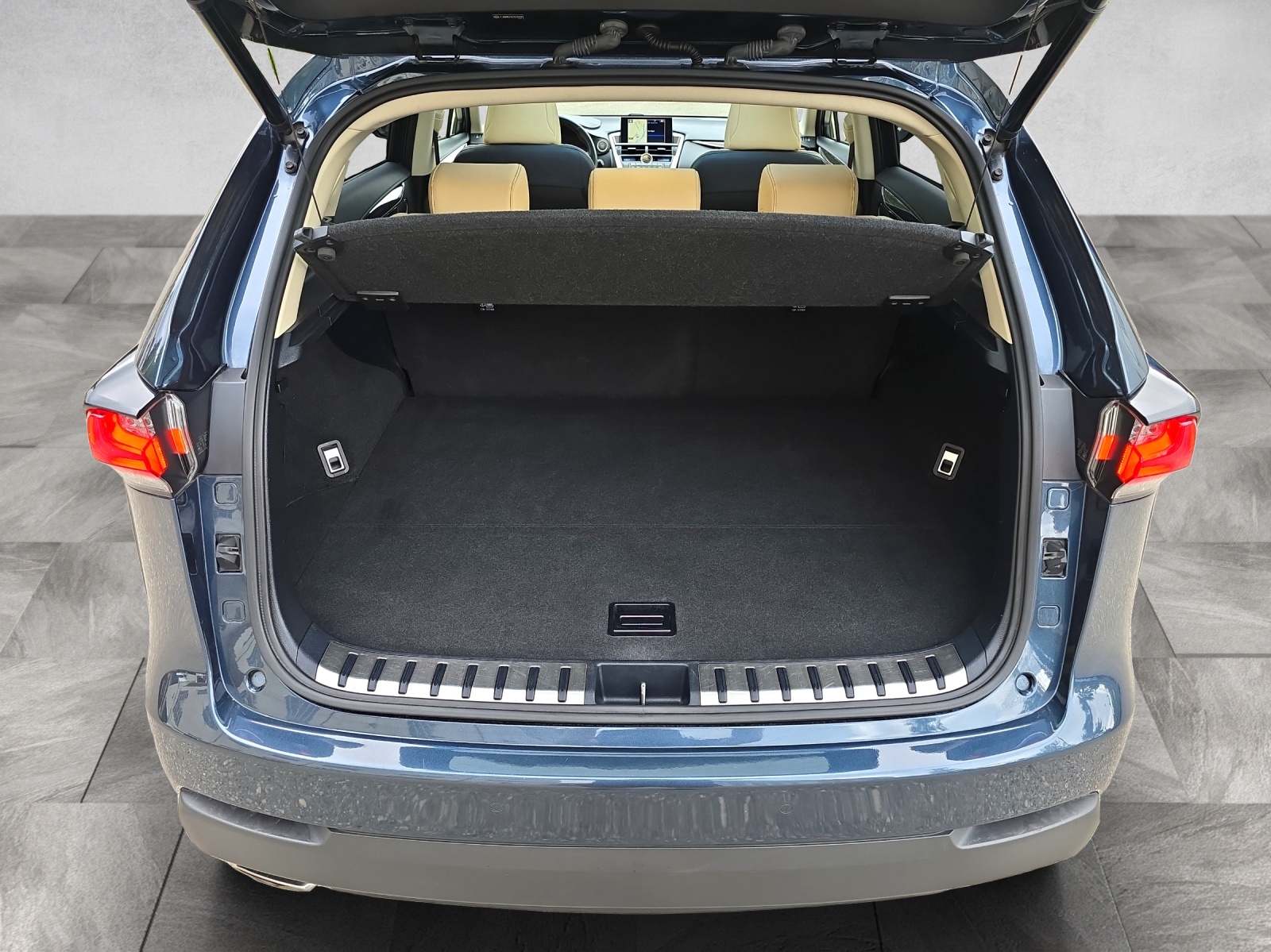 LEXUS NX 200t Luxury Line AWD Automatic AHK-image-29