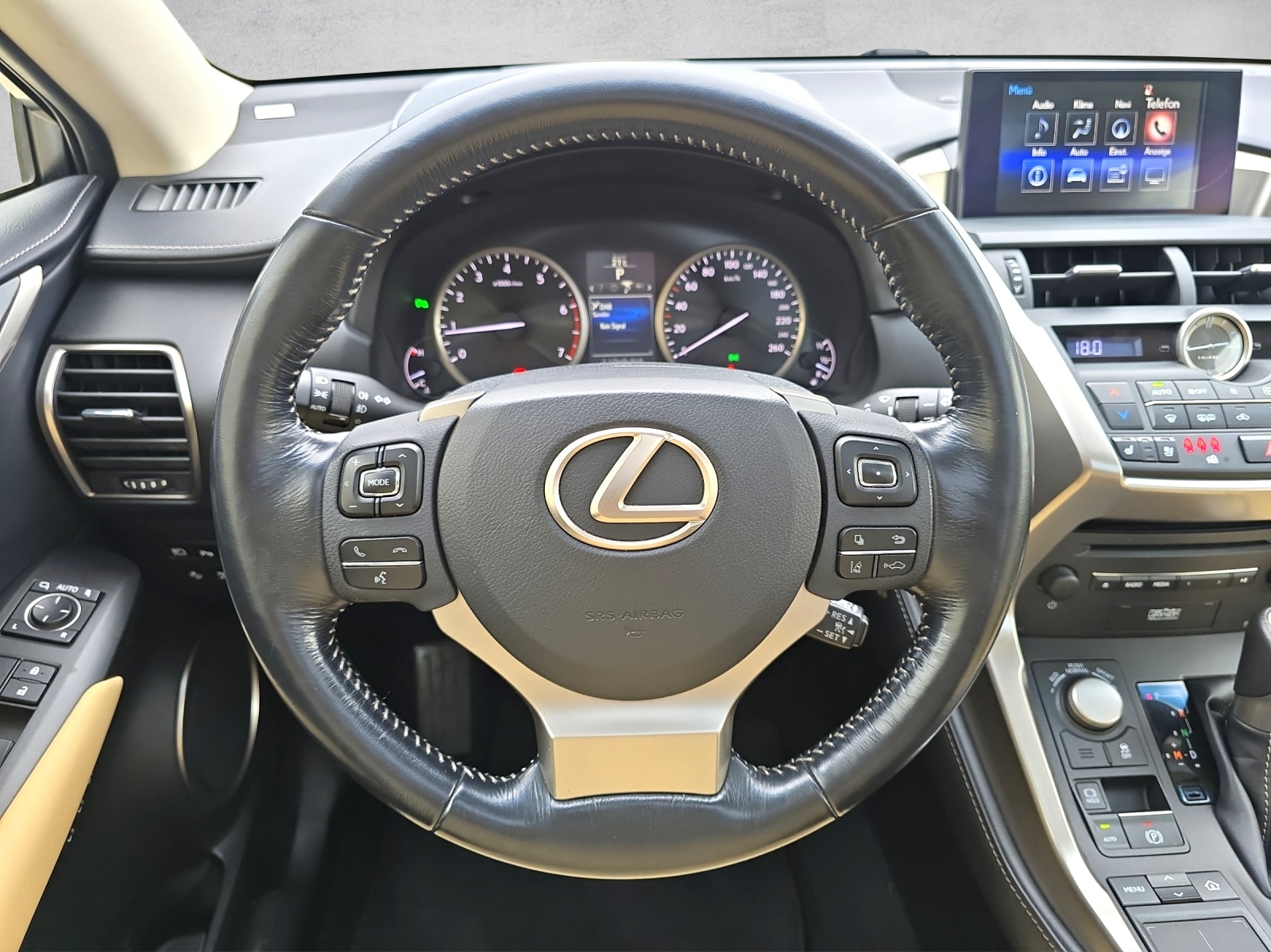LEXUS NX 200t Luxury Line AWD Automatic AHK-image-6