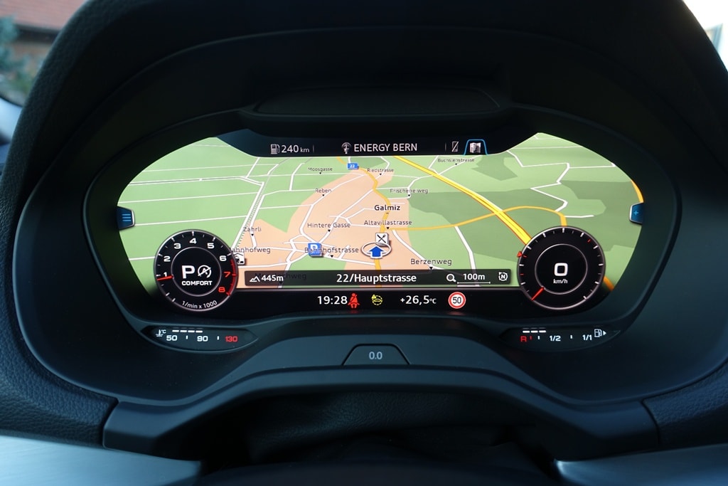 AUDI Q2 40 TFSI S line quattro S-tronic-image-9