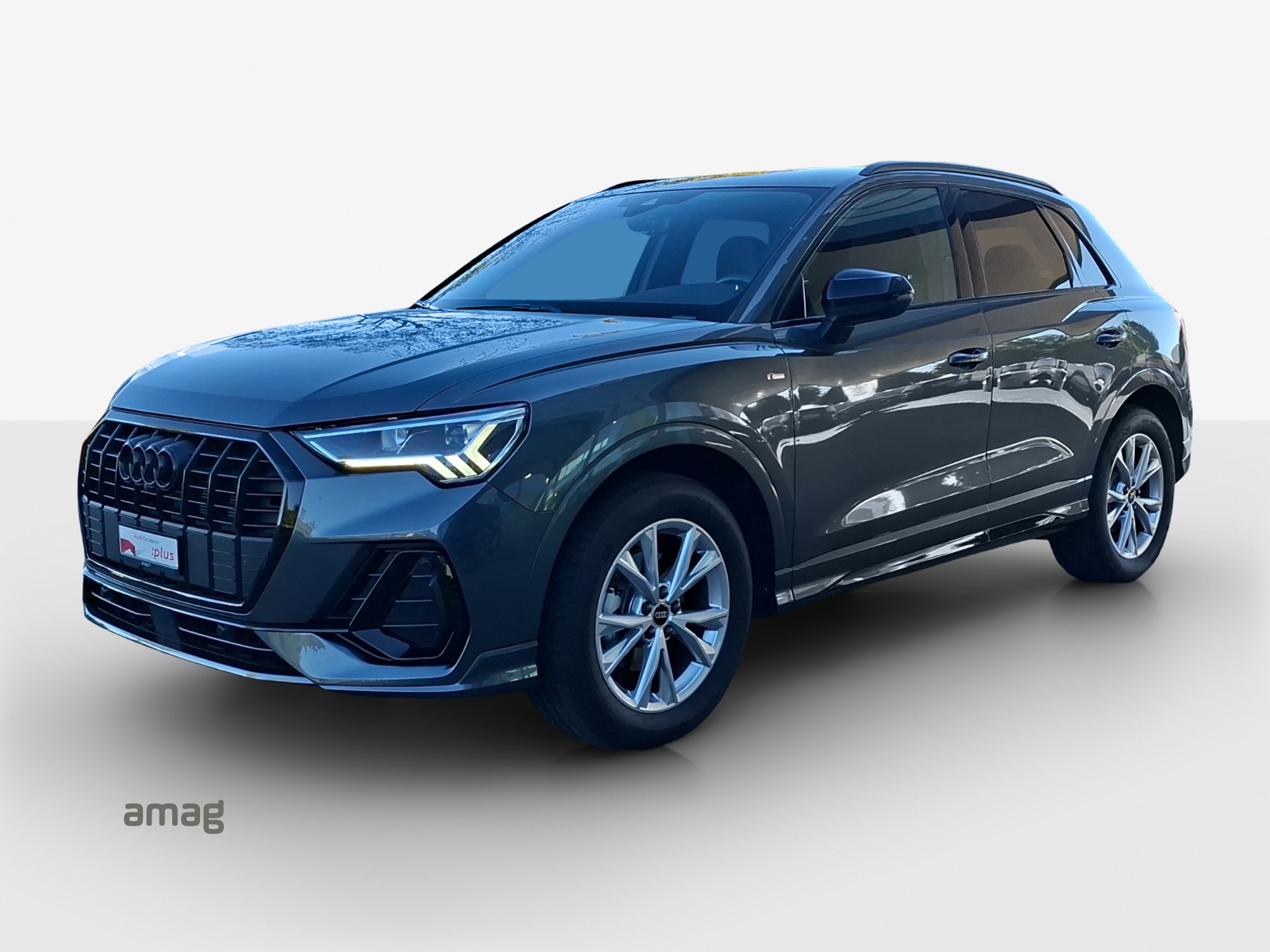 AUDI Q3 35 TFSI S line Attraction S-tronic-image-0