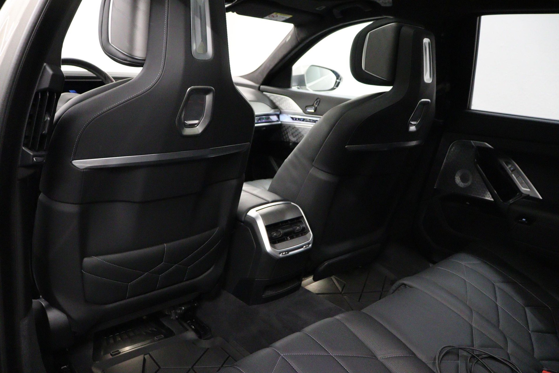 BMW i7 xDrive60-image-20
