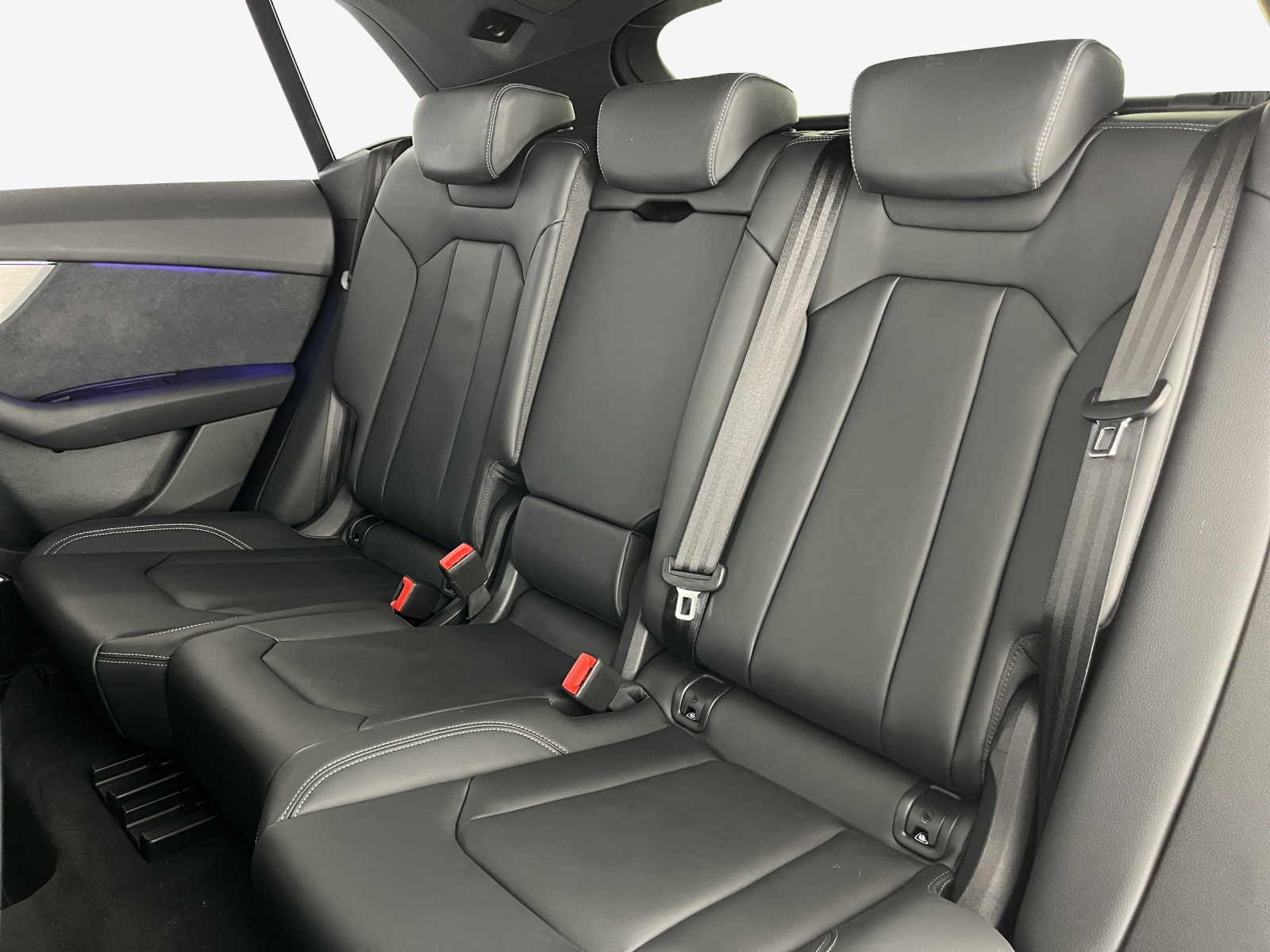 AUDI Q8 SUV TDI quattro 210 kW tiptronic-image-11