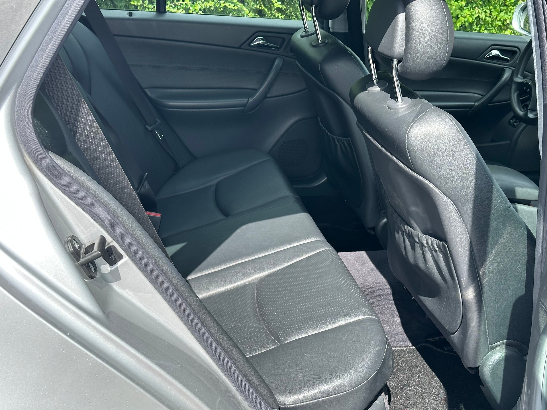 MERCEDES-BENZ C 240 Classic 4Matic Automatic-image-11