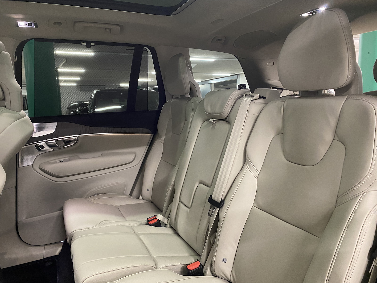 VOLVO XC90 2.0 T8 TE Inscription 7P. eAWD-image-9