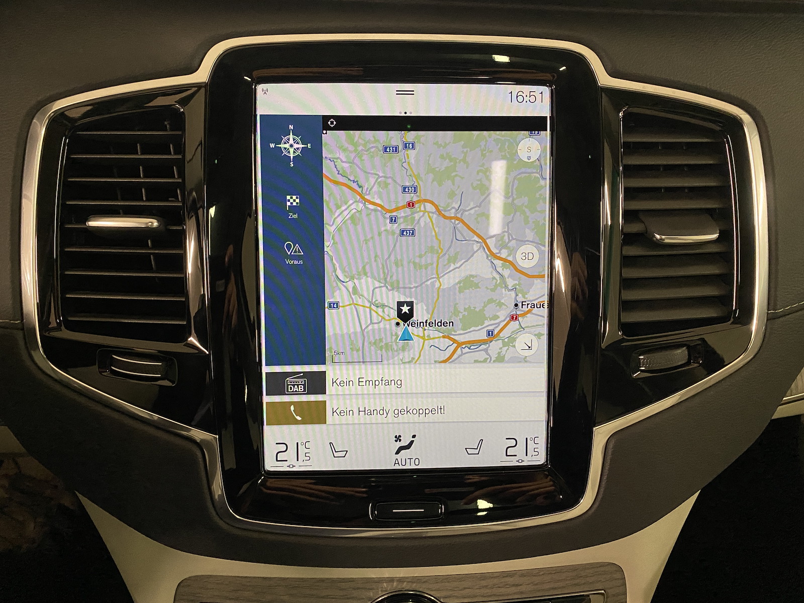 VOLVO XC90 2.0 T8 TE Inscription 7P. eAWD-image-14