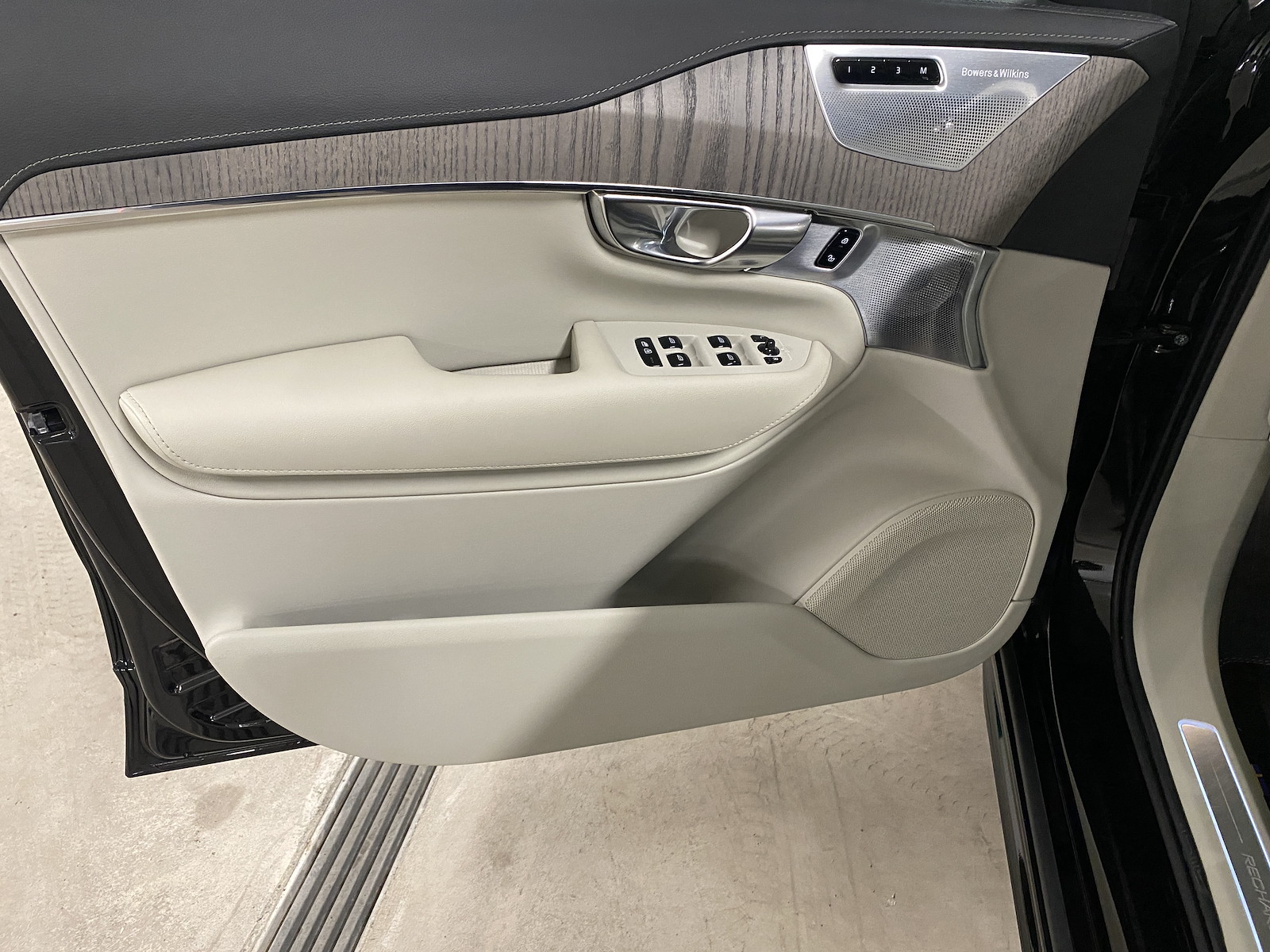 VOLVO XC90 2.0 T8 TE Inscription 7P. eAWD-image-6