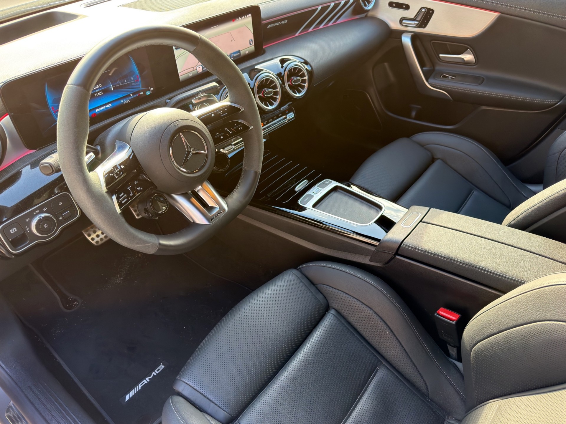 MERCEDES-BENZ CLA 45 S AMG 4Matic+ 8G-DCT-image-13